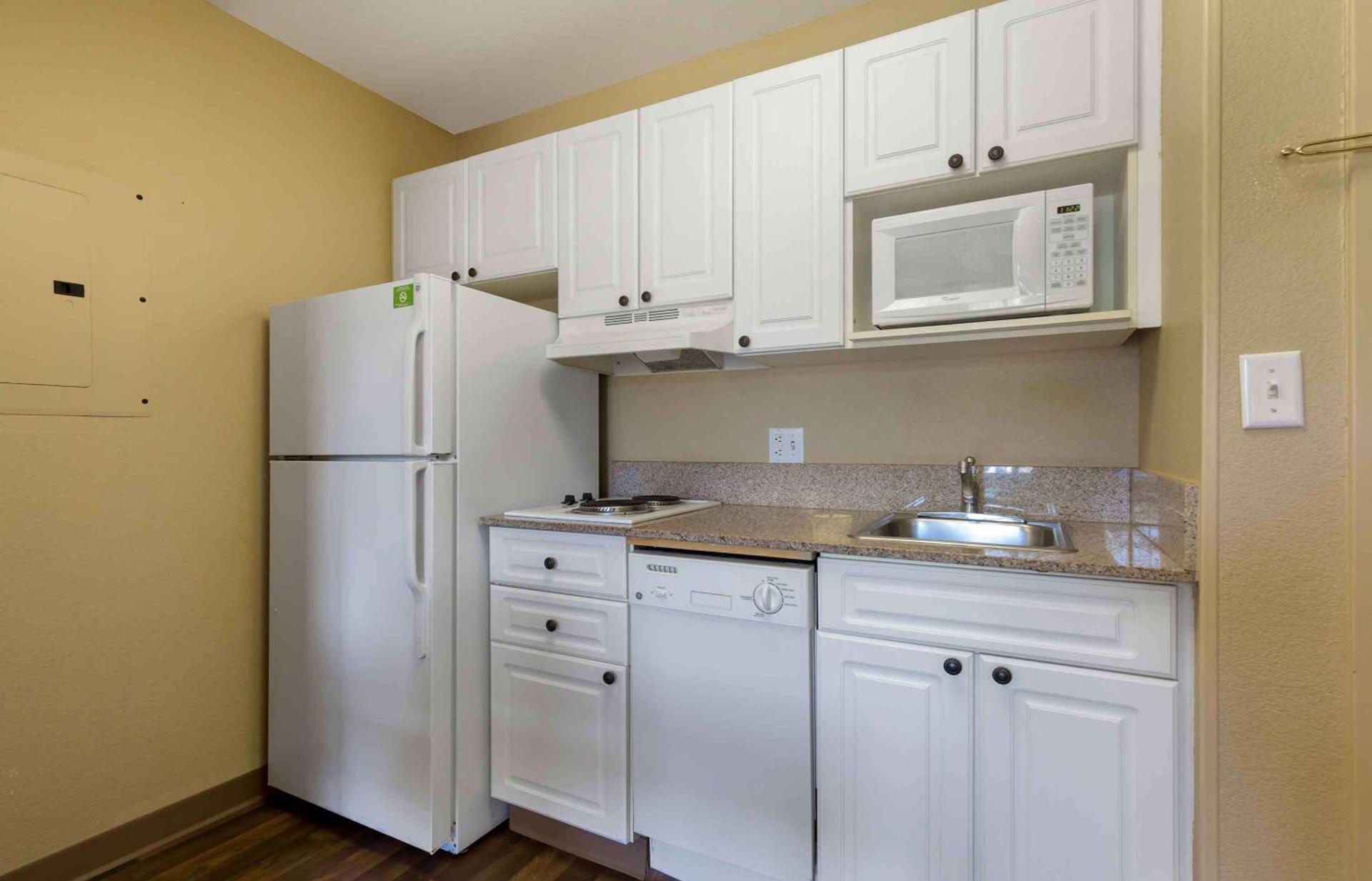 MainStay Suites Washington Dulles Airport photo 13