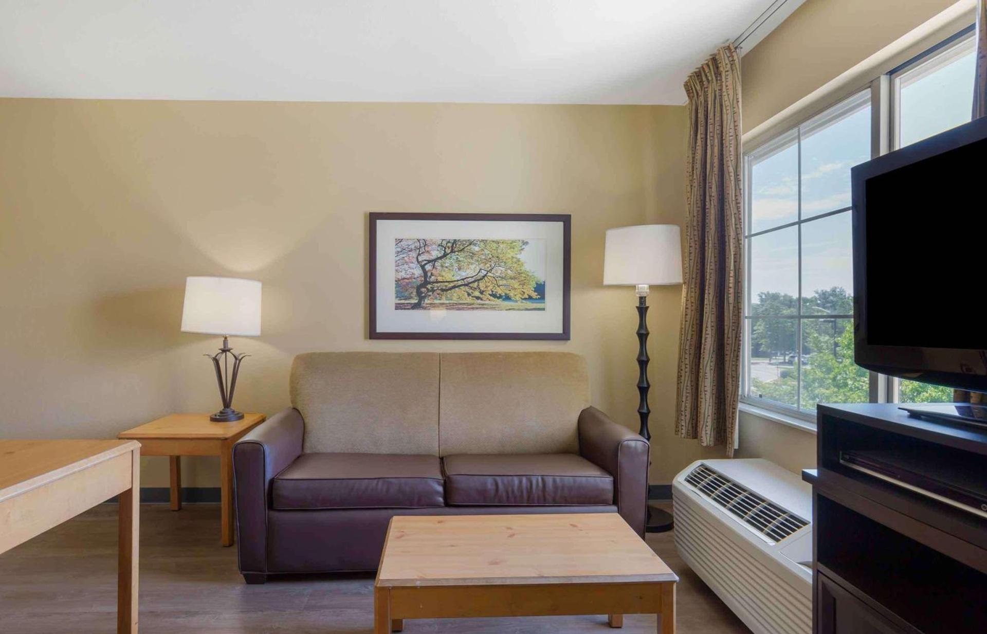 MainStay Suites Washington Dulles Airport photo 20