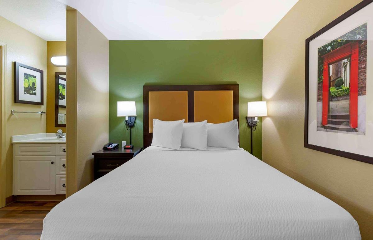 Extended Stay America Suites - Washington, DC - Fairfax photo 23