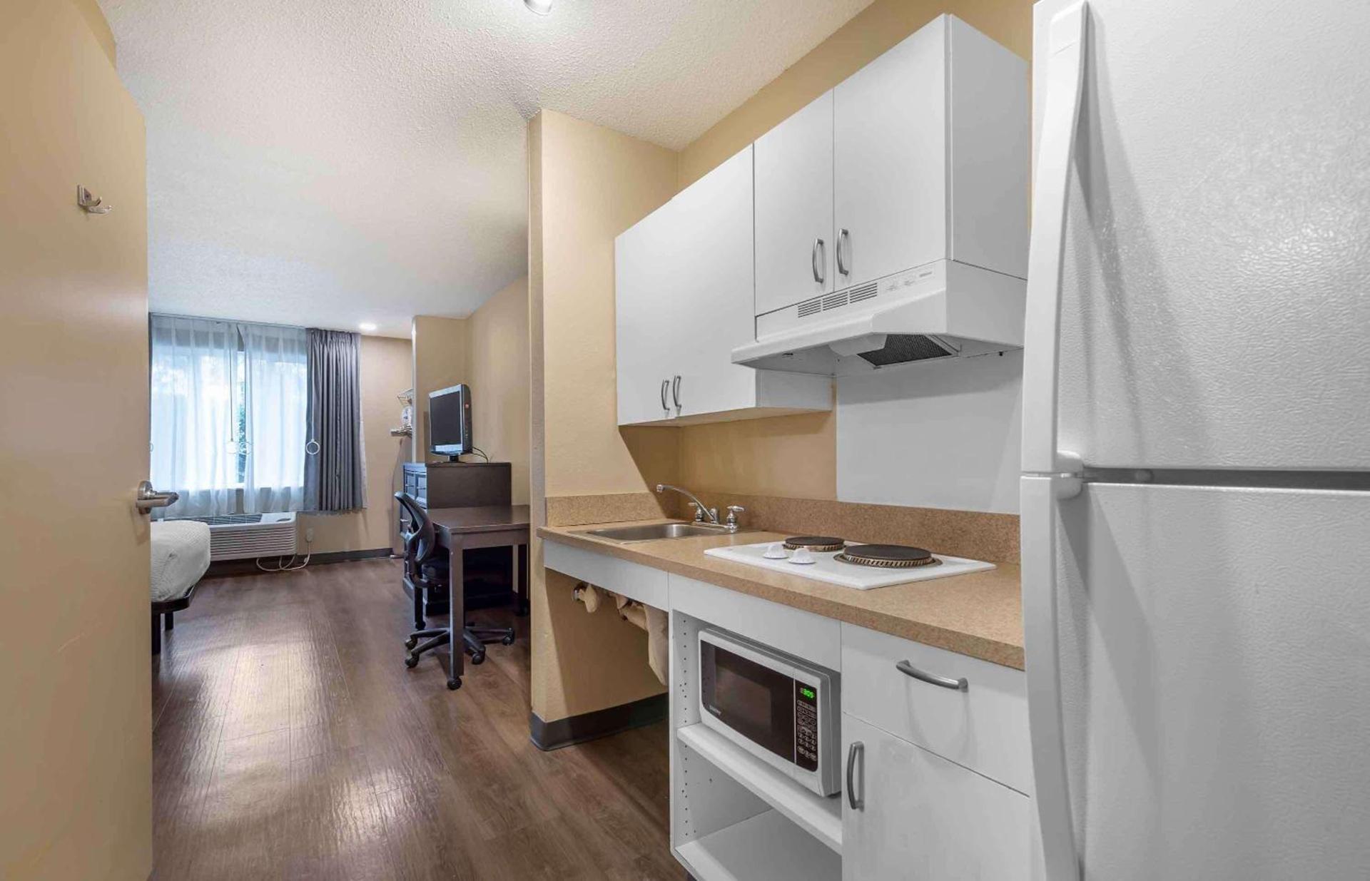 Extended Stay America Suites - Washington, DC - Springfield photo 16