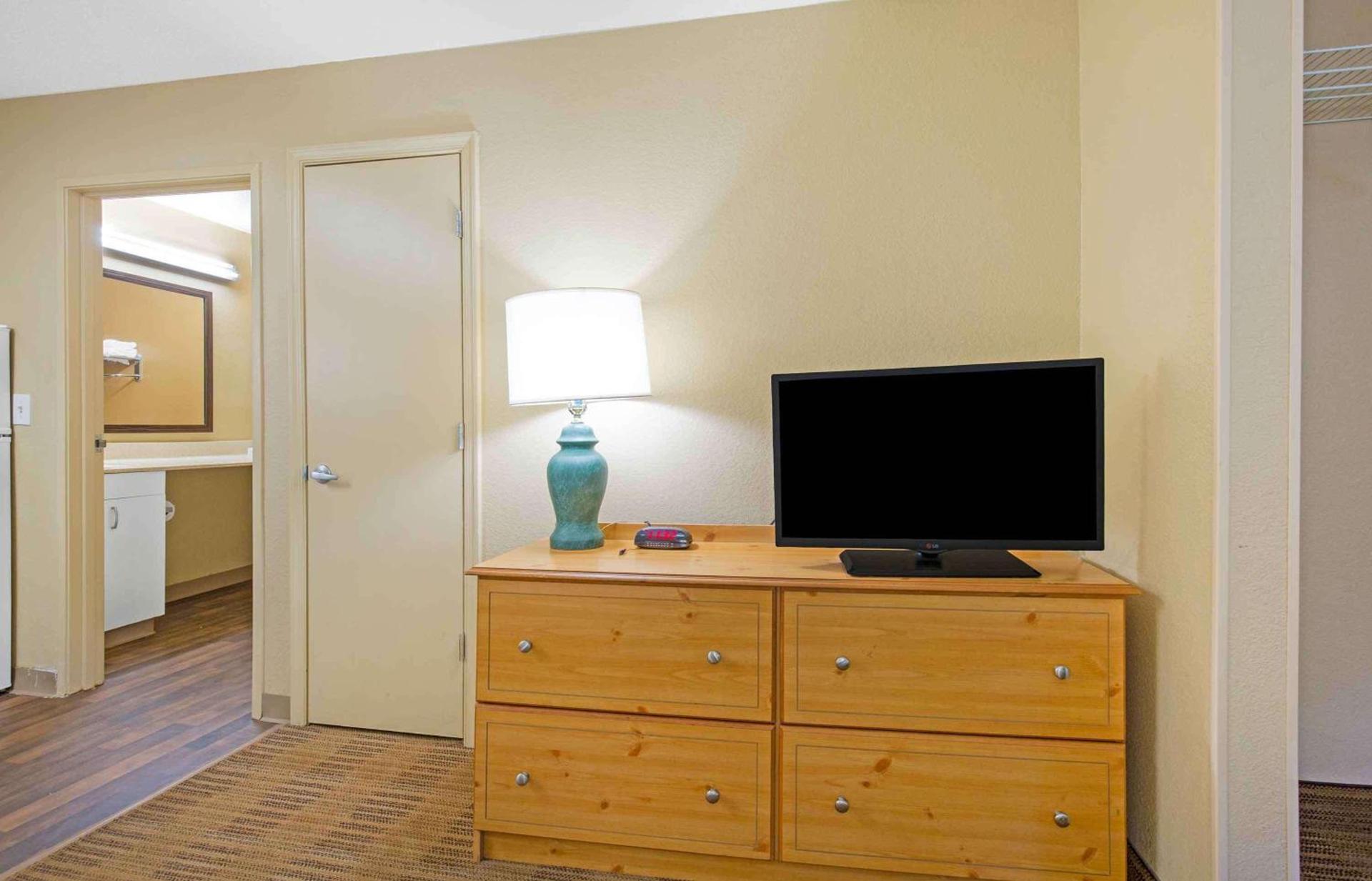 Extended Stay America Select Suites - Washington, DC - Sterling - Dulles photo 21