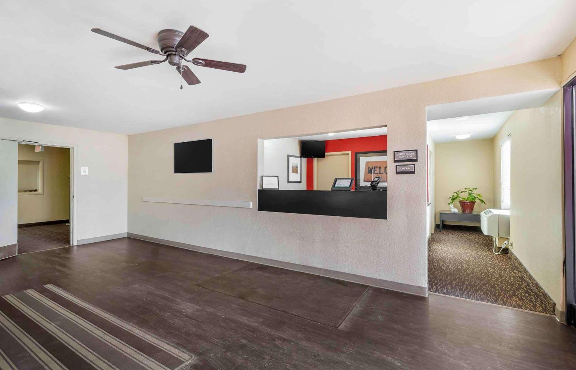 Extended Stay America Select Suites - Des Moines - West Des Moines photo 7
