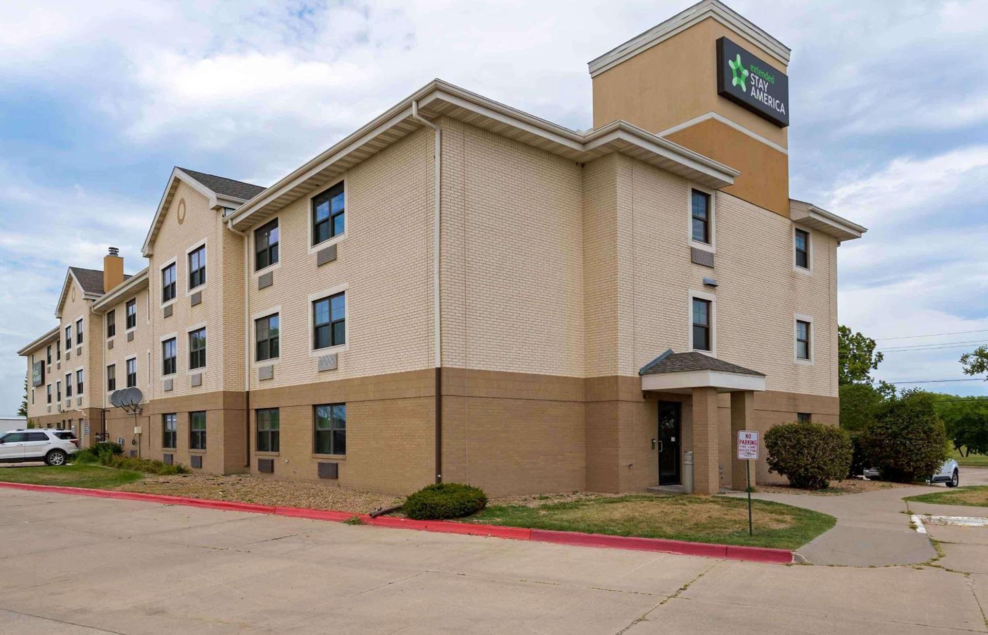 Extended Stay America Select Suites - Des Moines - Urbandale photo 4