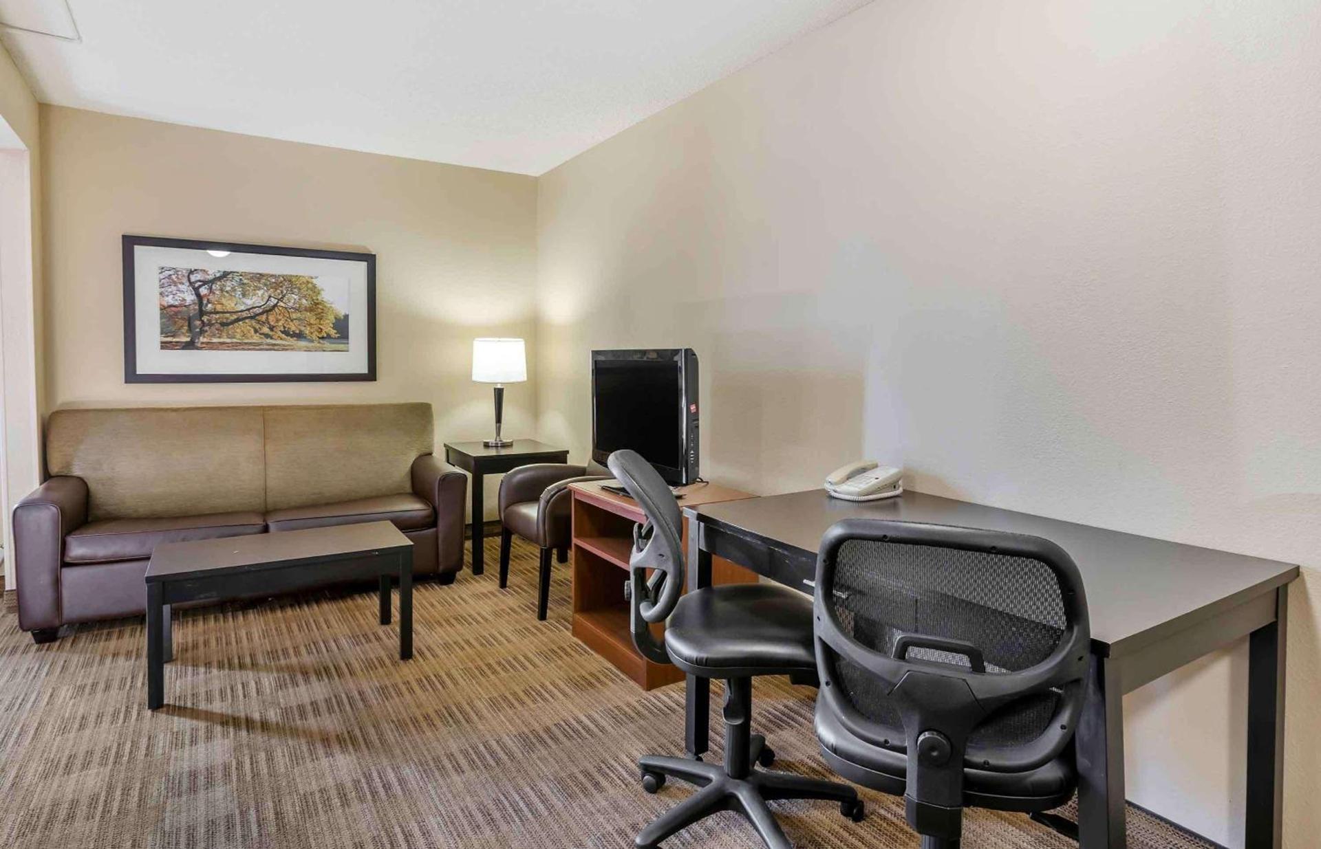 Extended Stay America Select Suites - Des Moines - West Des Moines photo 18