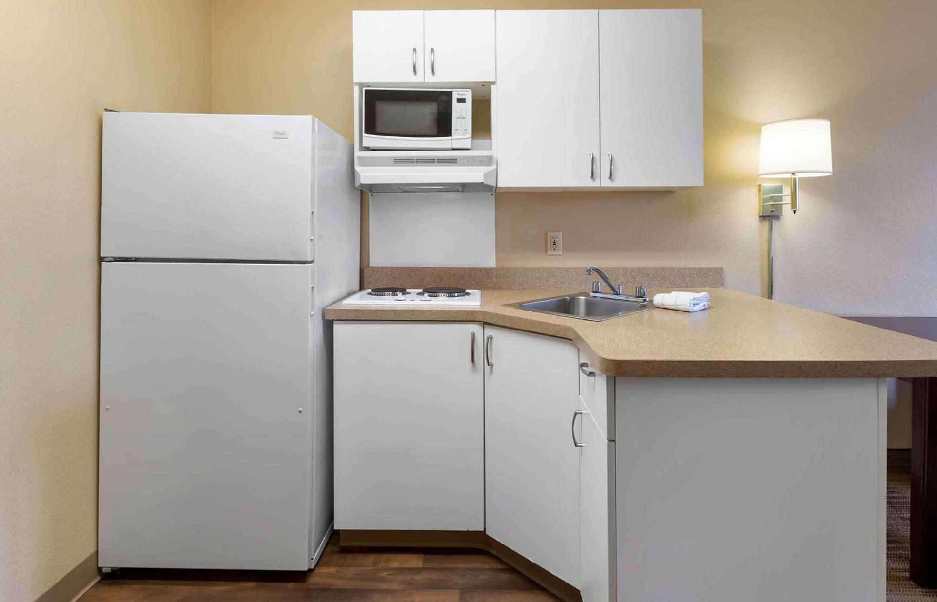 Extended Stay America Select Suites - Des Moines - Urbandale photo 11