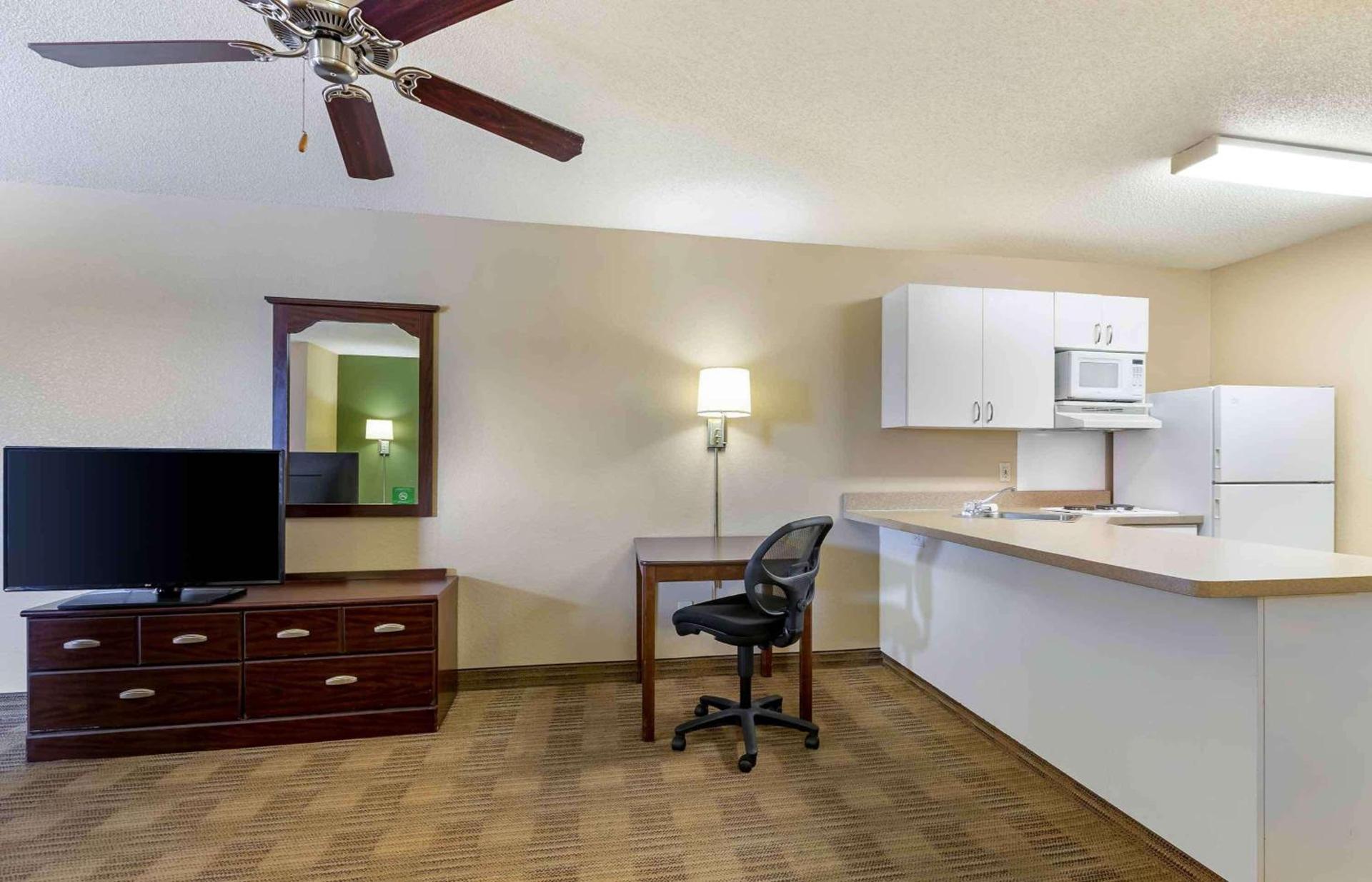 Extended Stay America Select Suites - Des Moines - Urbandale photo 40