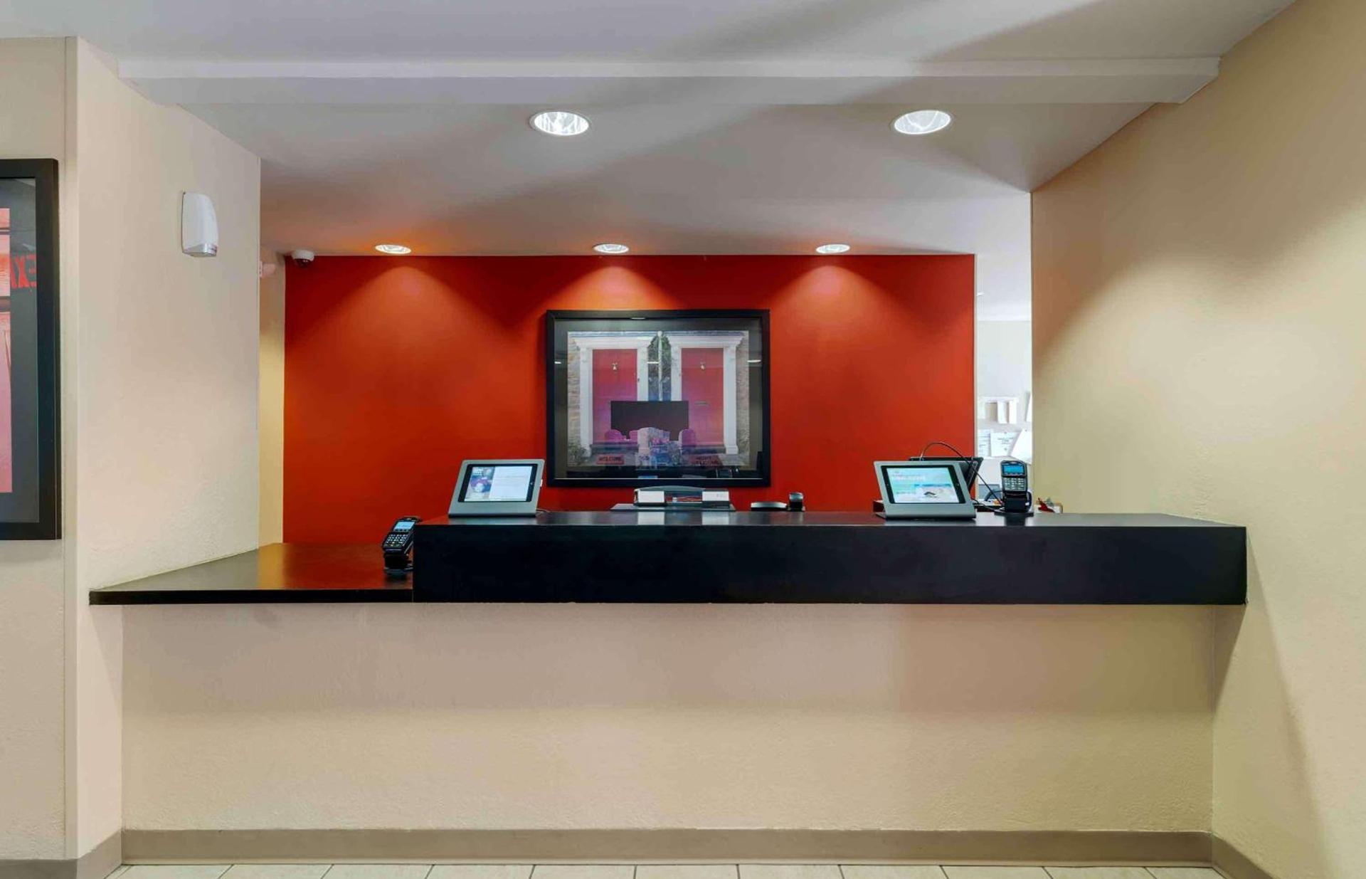 Extended Stay America Suites - Chicago - Gurnee photo 6