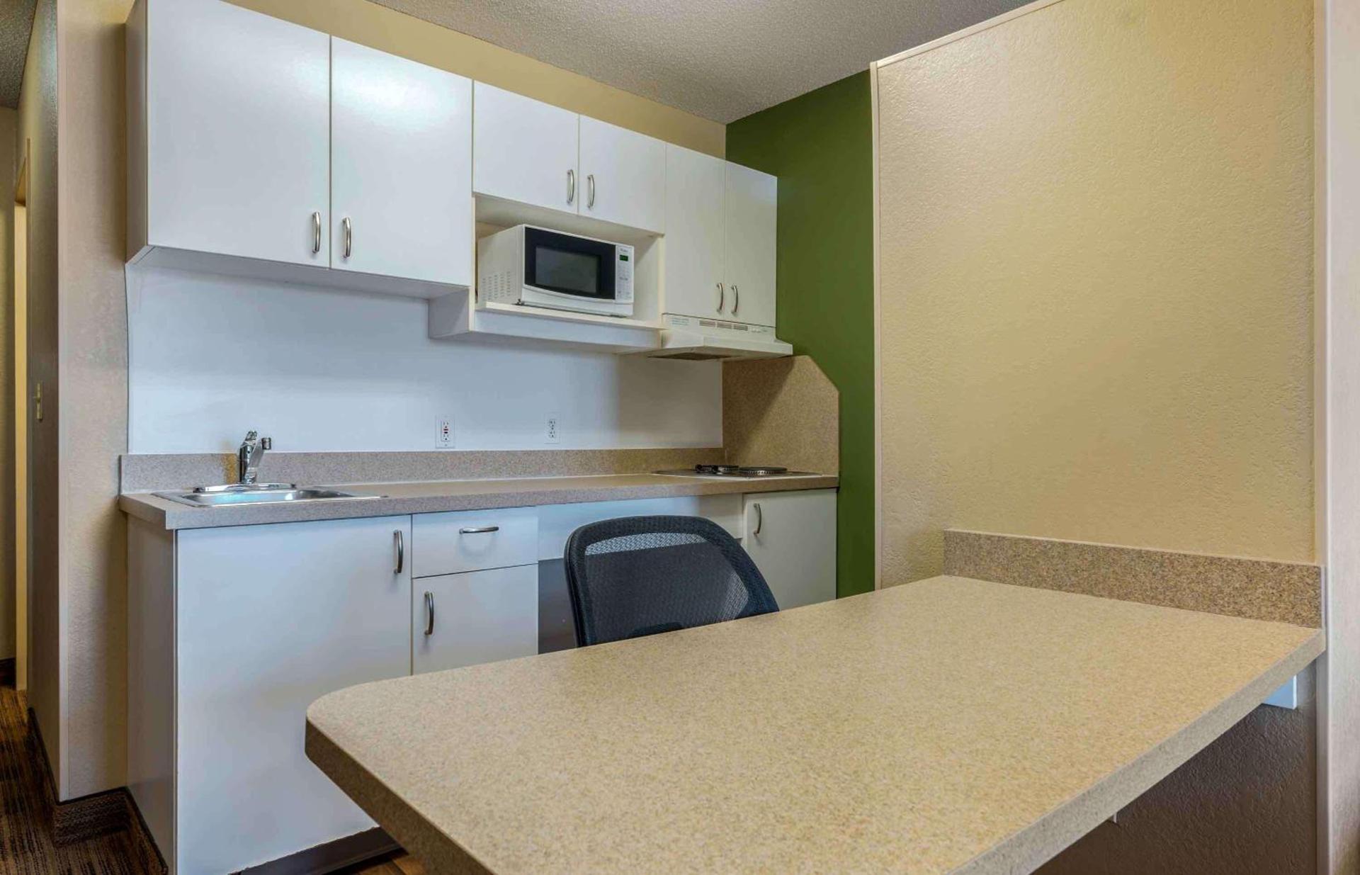 Extended Stay America Suites - Chicago - Gurnee photo 23