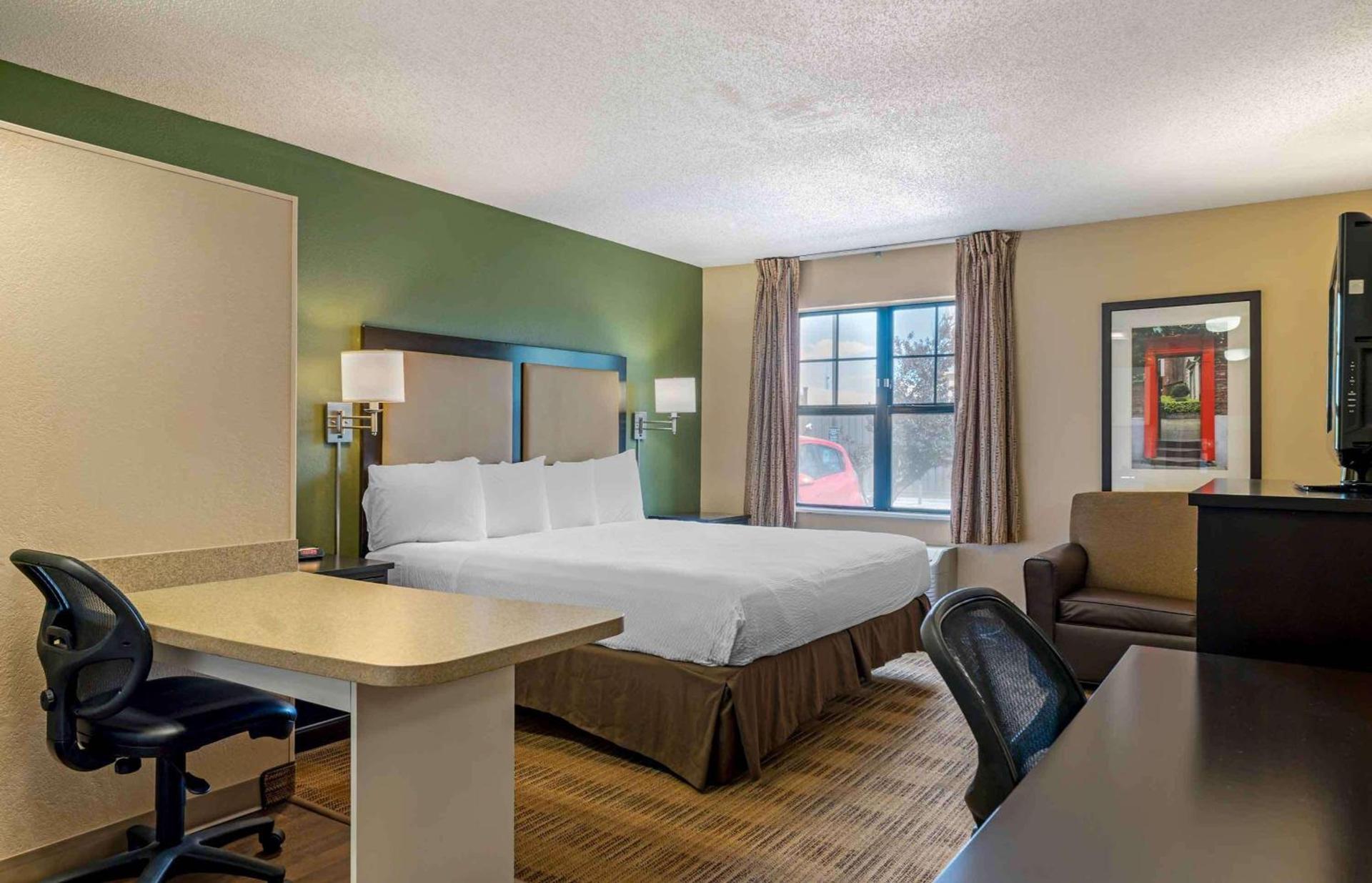 Extended Stay America Suites - Chicago - Gurnee photo 26