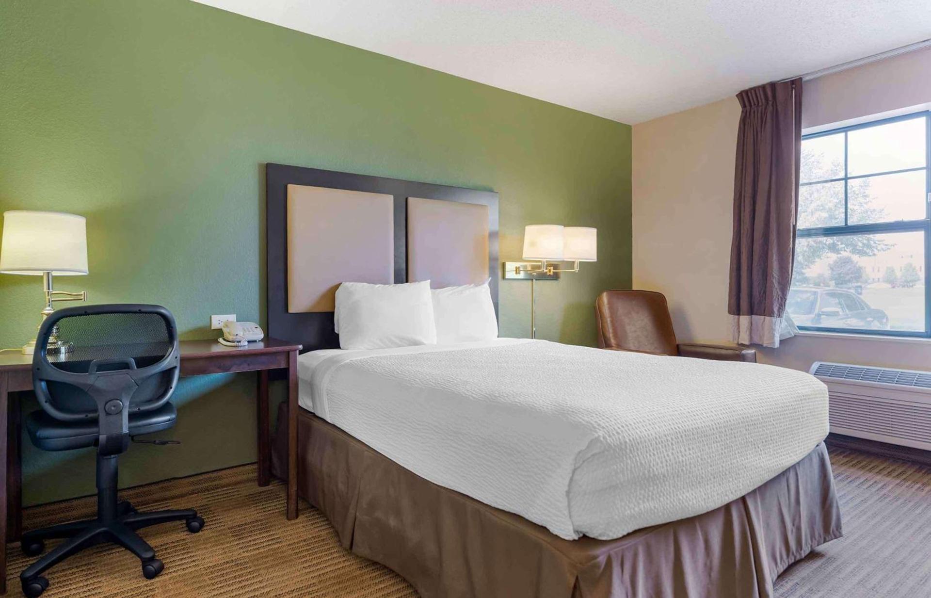 Extended Stay America Select Suites - Chicago - Hanover Park photo 8