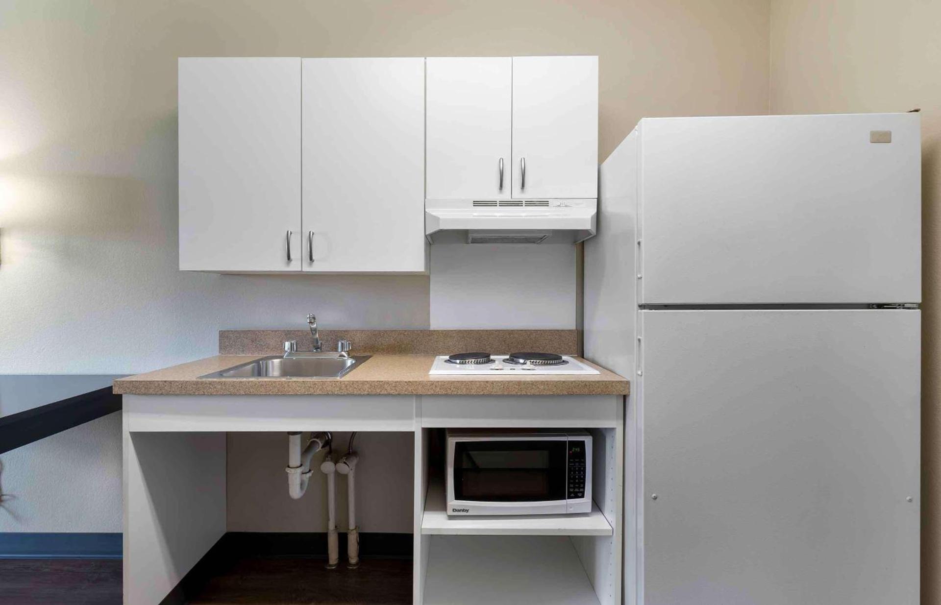 Extended Stay America Select Suites - Chicago - Hanover Park photo 14
