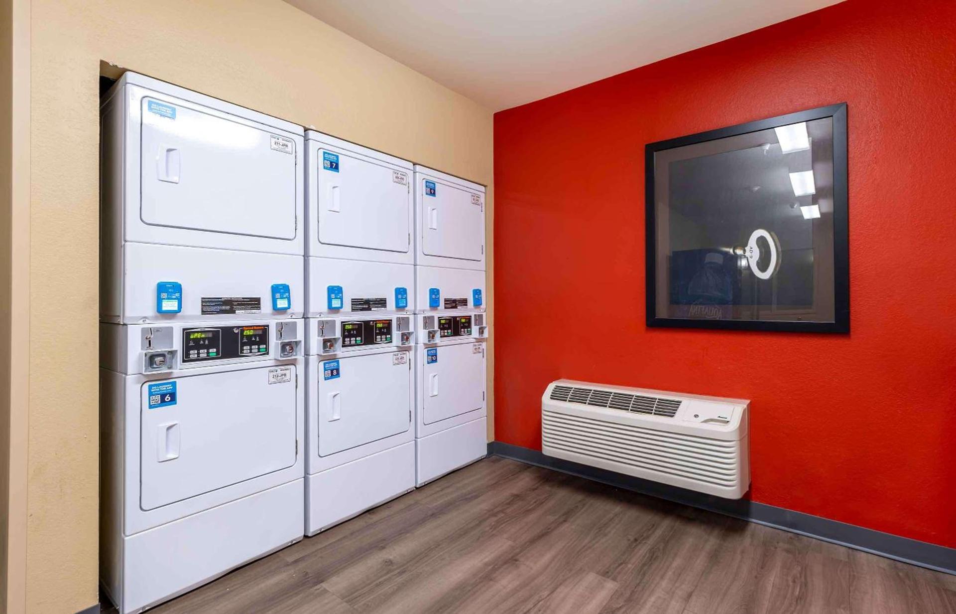 Extended Stay America Suites - Bloomington - Normal photo 24