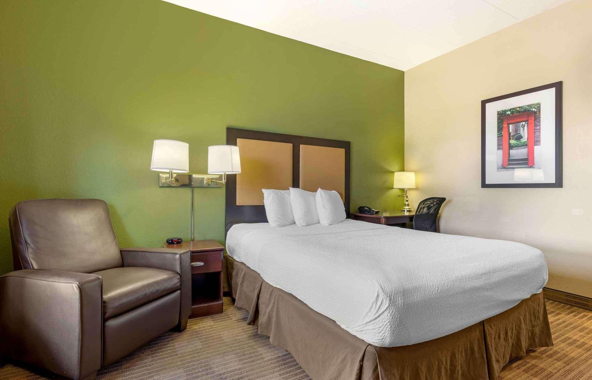 Extended Stay America Select Suites - Chicago - Darien photo 10