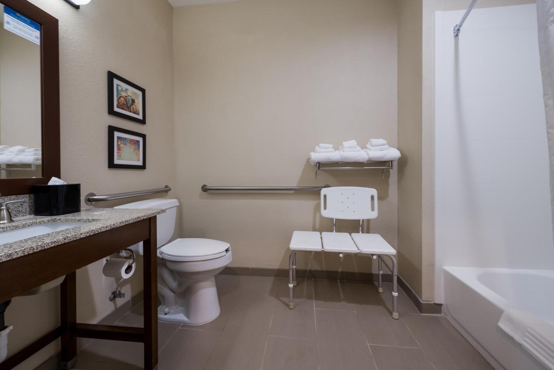 Comfort Inn Onalaska - La Crosse Area photo 25