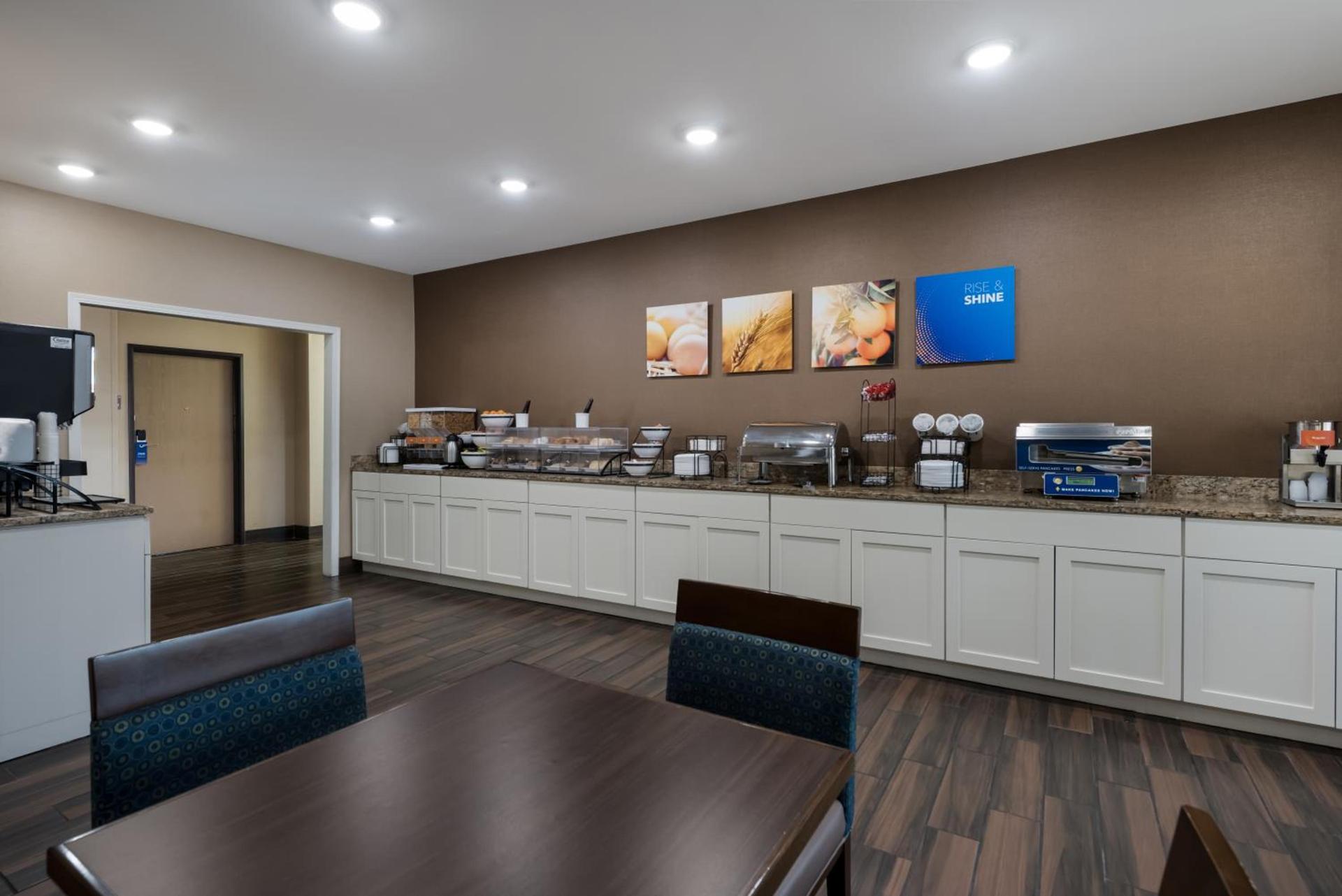Comfort Inn Onalaska - La Crosse Area photo 9