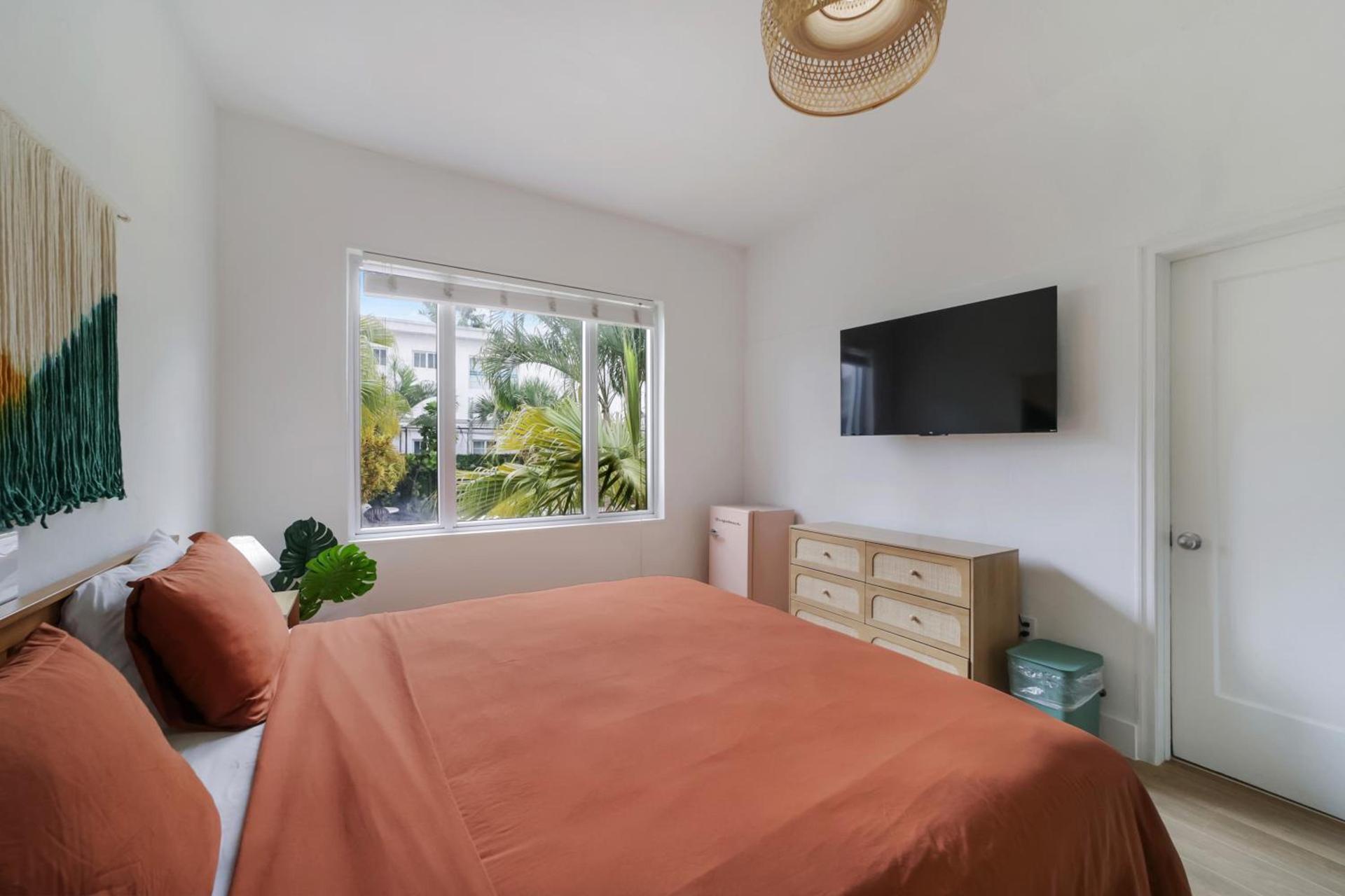 Tropics Hotel Miami Beach photo 16