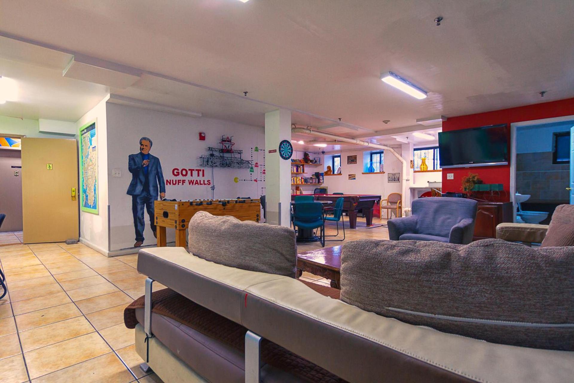 NY Moore Hostel photo 43