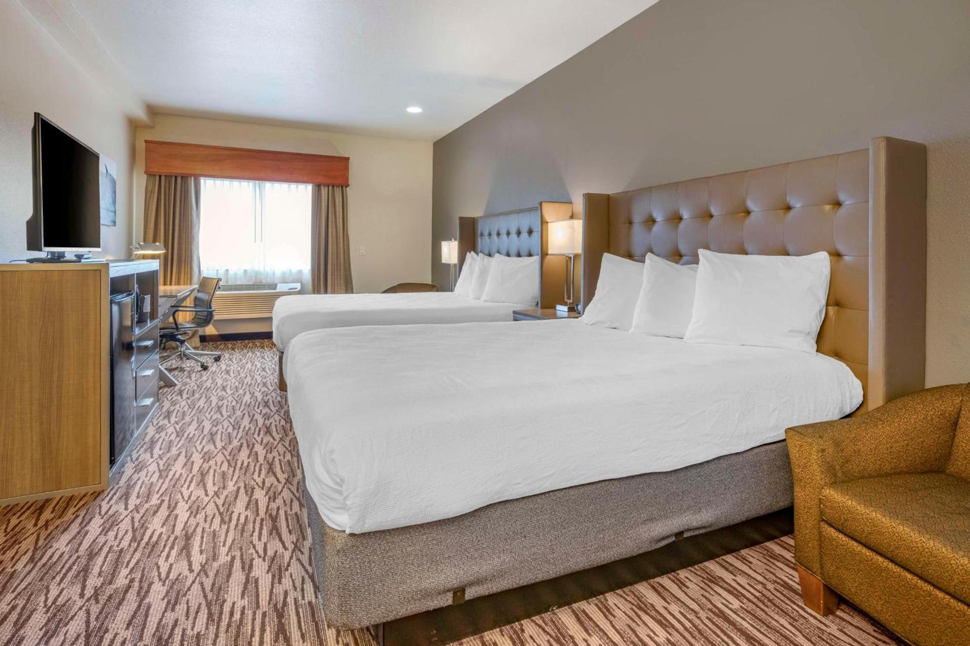 Best Western PLUS Peppertree Airport Inn photo 9