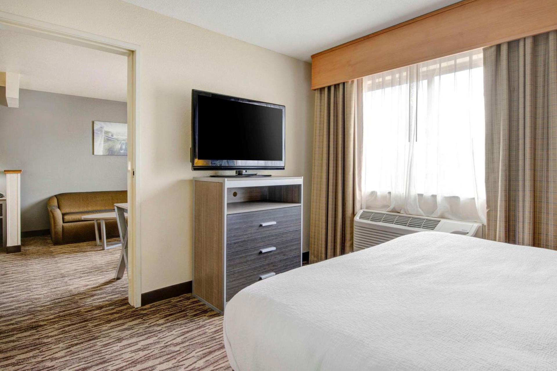 Best Western PLUS Peppertree Airport Inn photo 27
