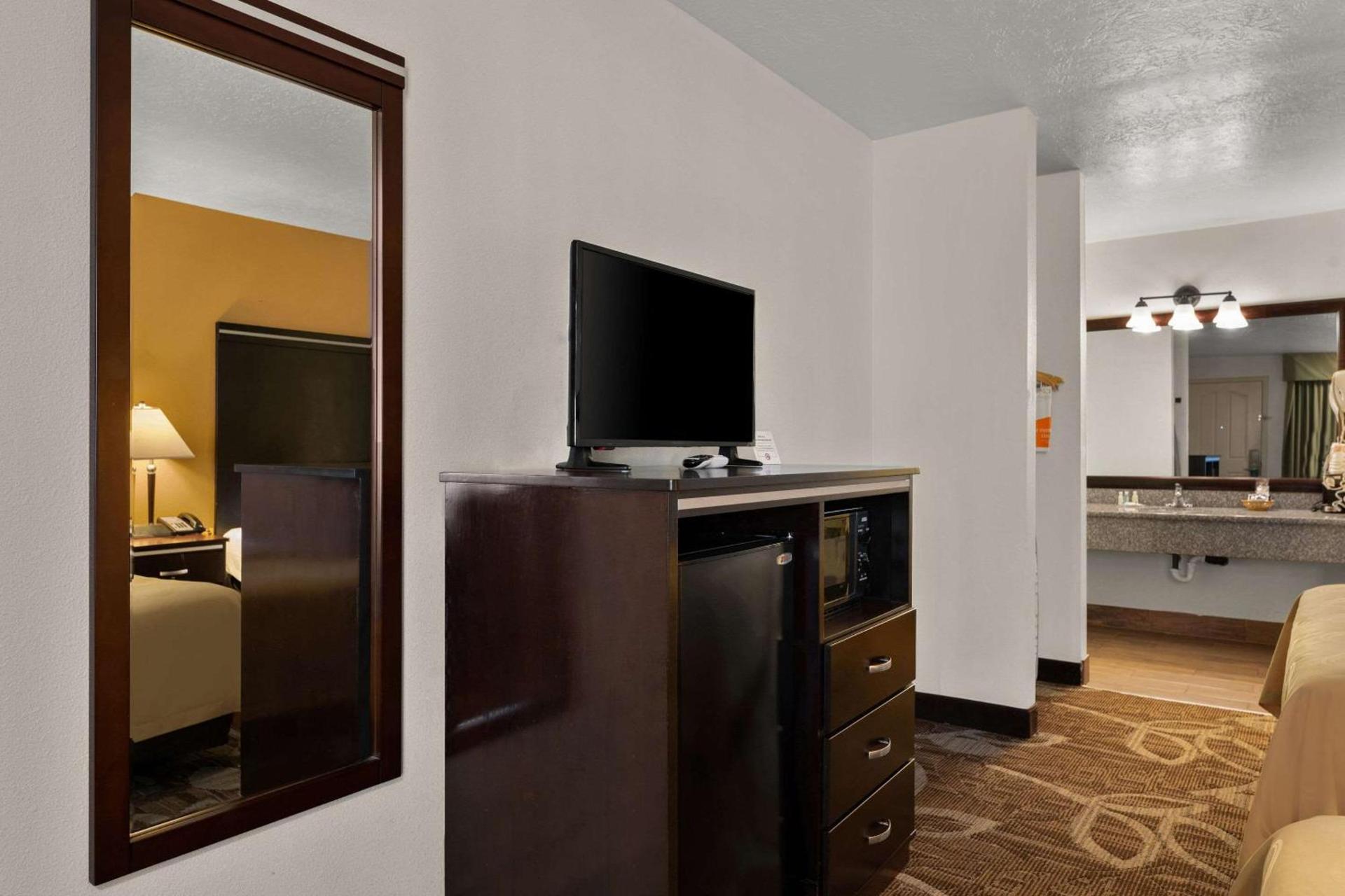 Quality Inn Saint George South Bluff photo 22