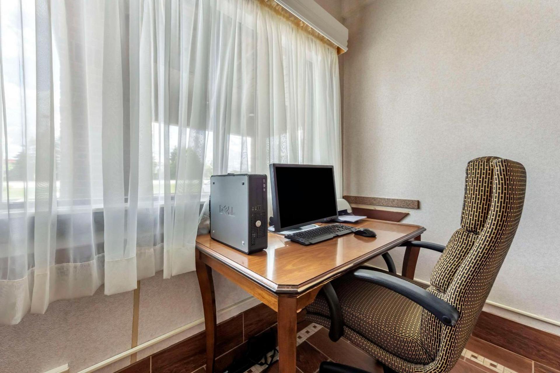Comfort Inn & Suites Streetsboro - Kent photo 20