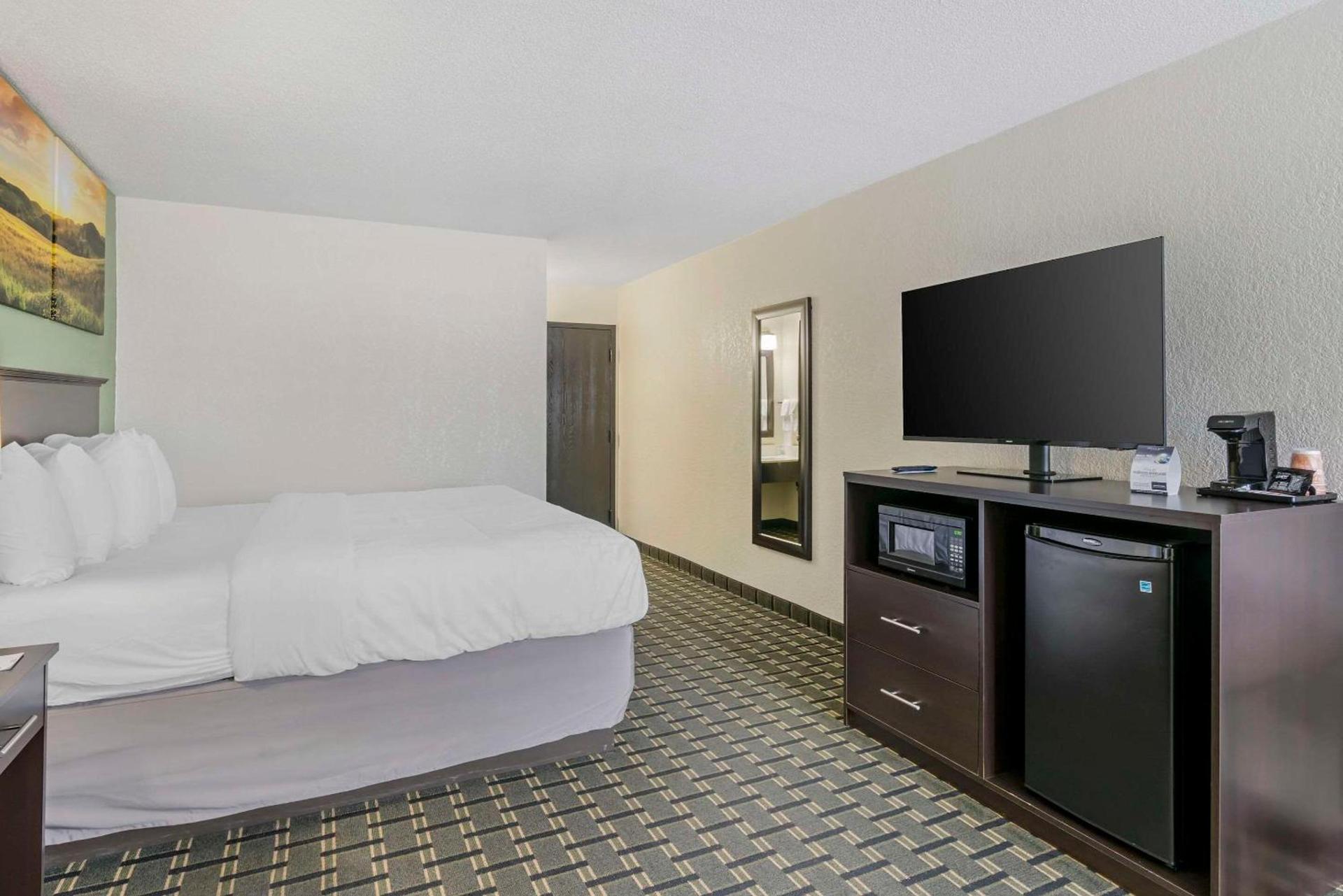 Clarion Pointe Jasper photo 7