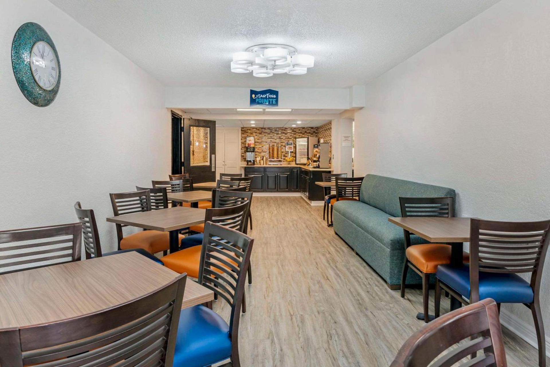 Clarion Pointe Jasper photo 20
