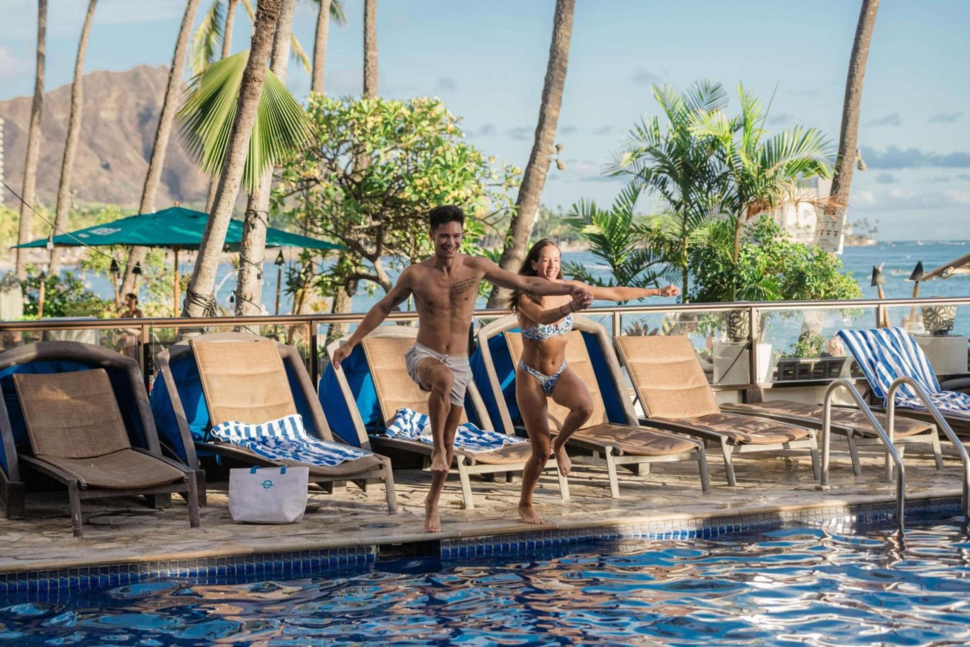 OUTRIGGER Waikiki Beach Resort photo 9