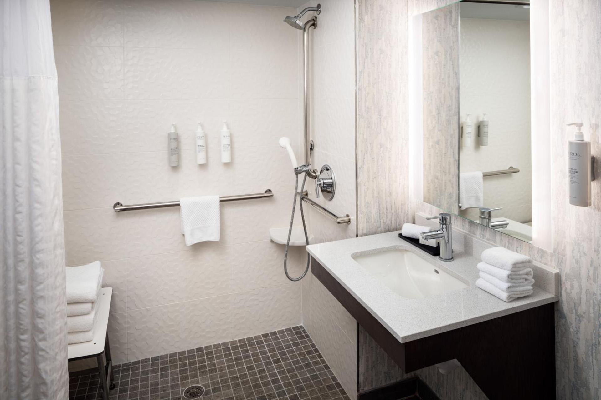 Embassy Suites by Hilton Orlando North photo 13