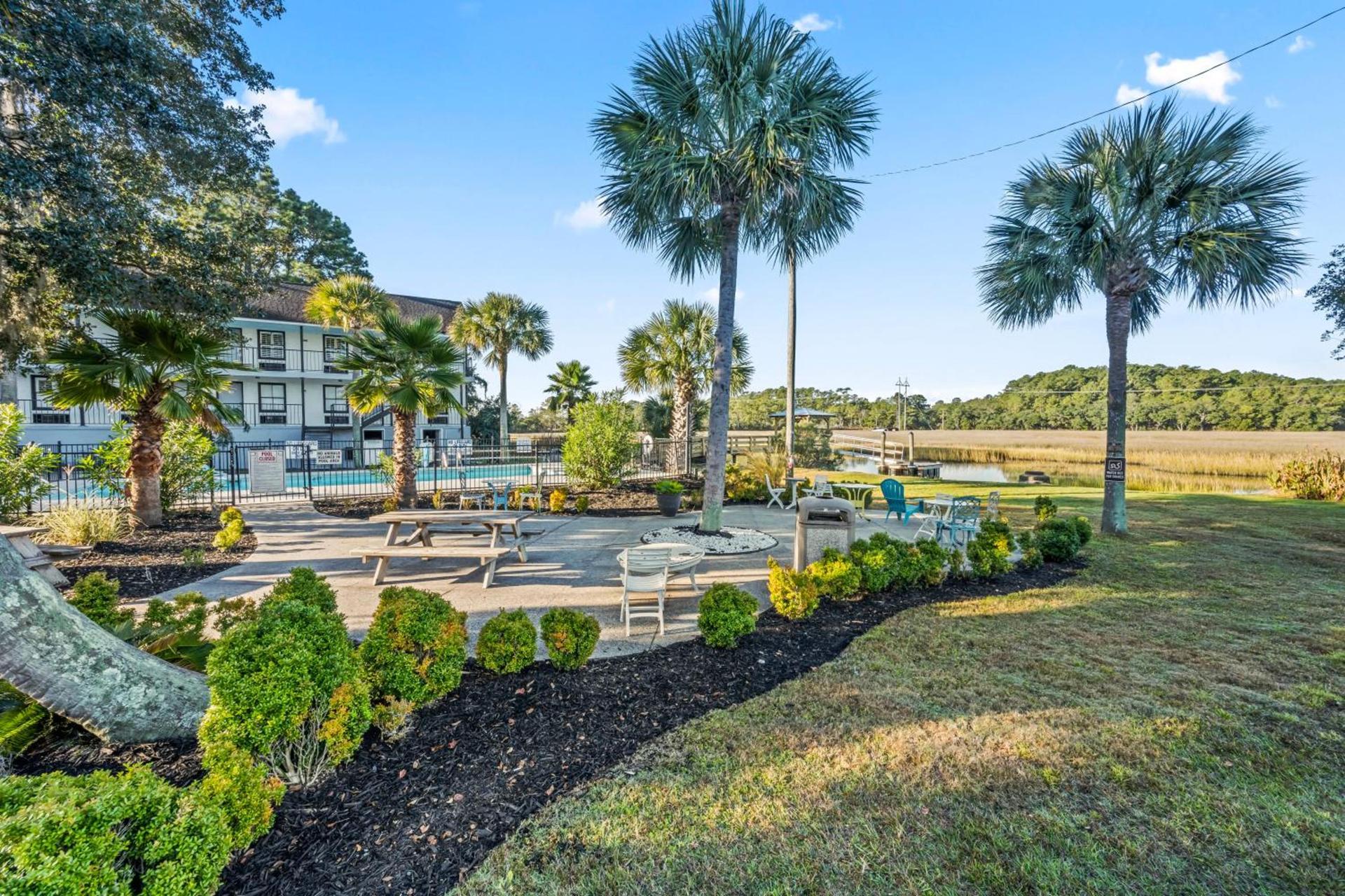 Charleston Creekside Inn photo 14