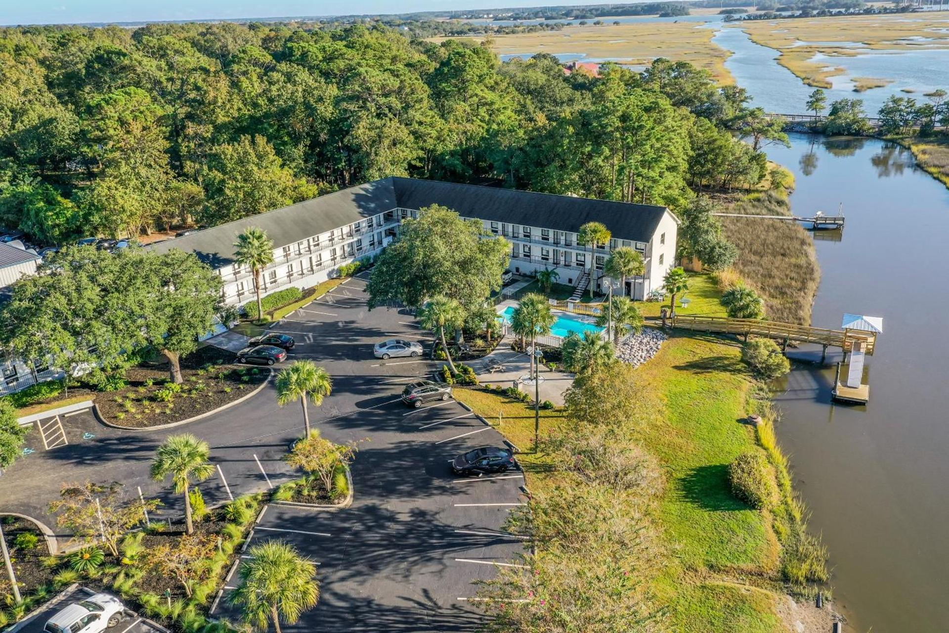 Charleston Creekside Inn photo 11