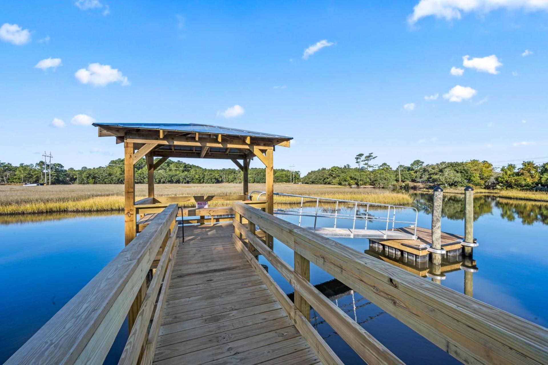 Charleston Creekside Inn photo 41
