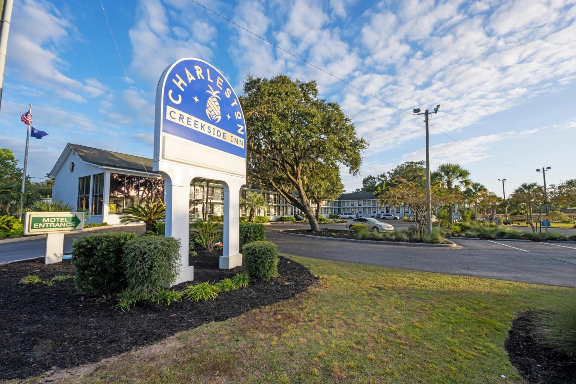 Charleston Creekside Inn photo 46