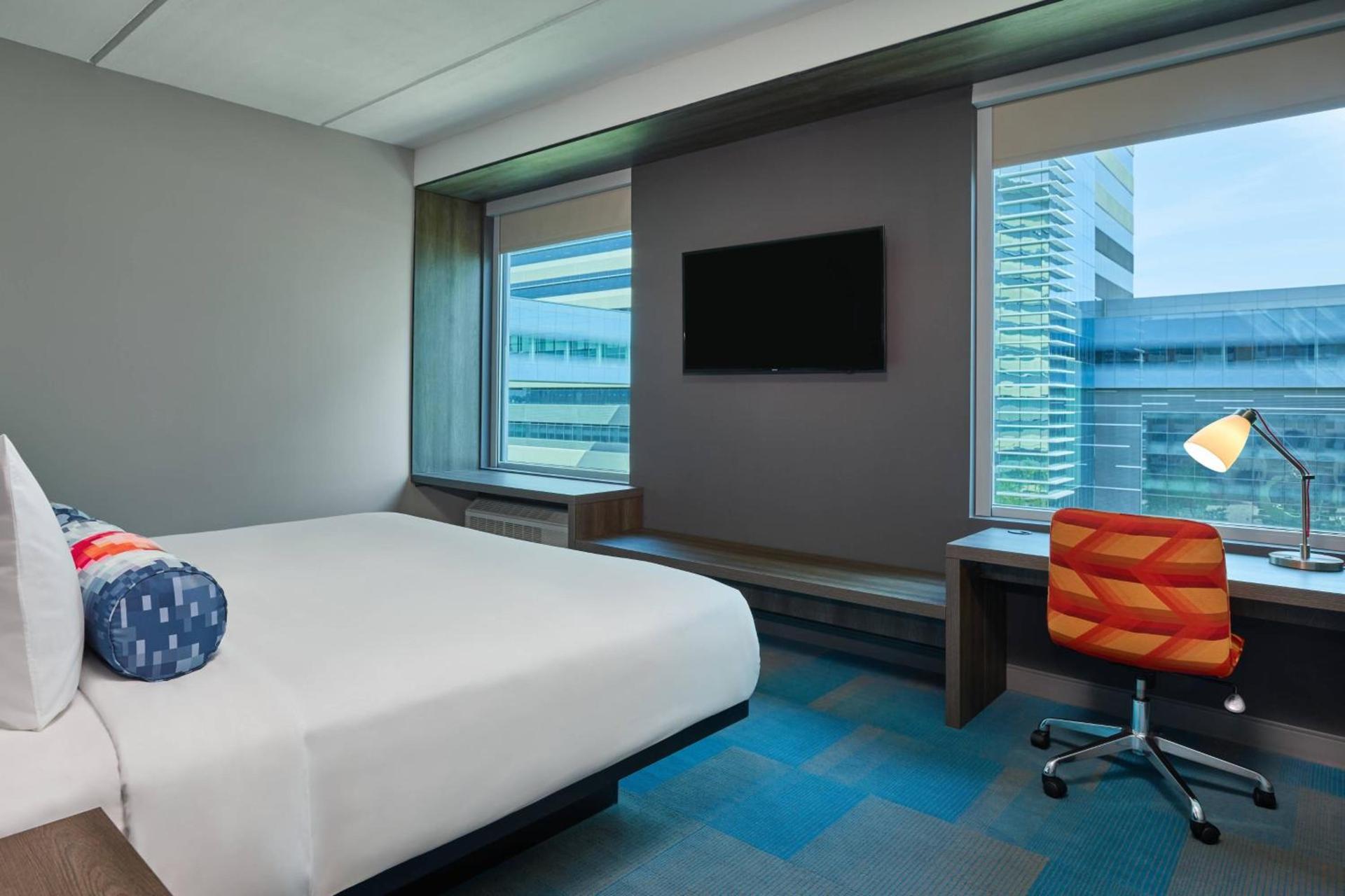Aloft by Marriott Richardson photo 8
