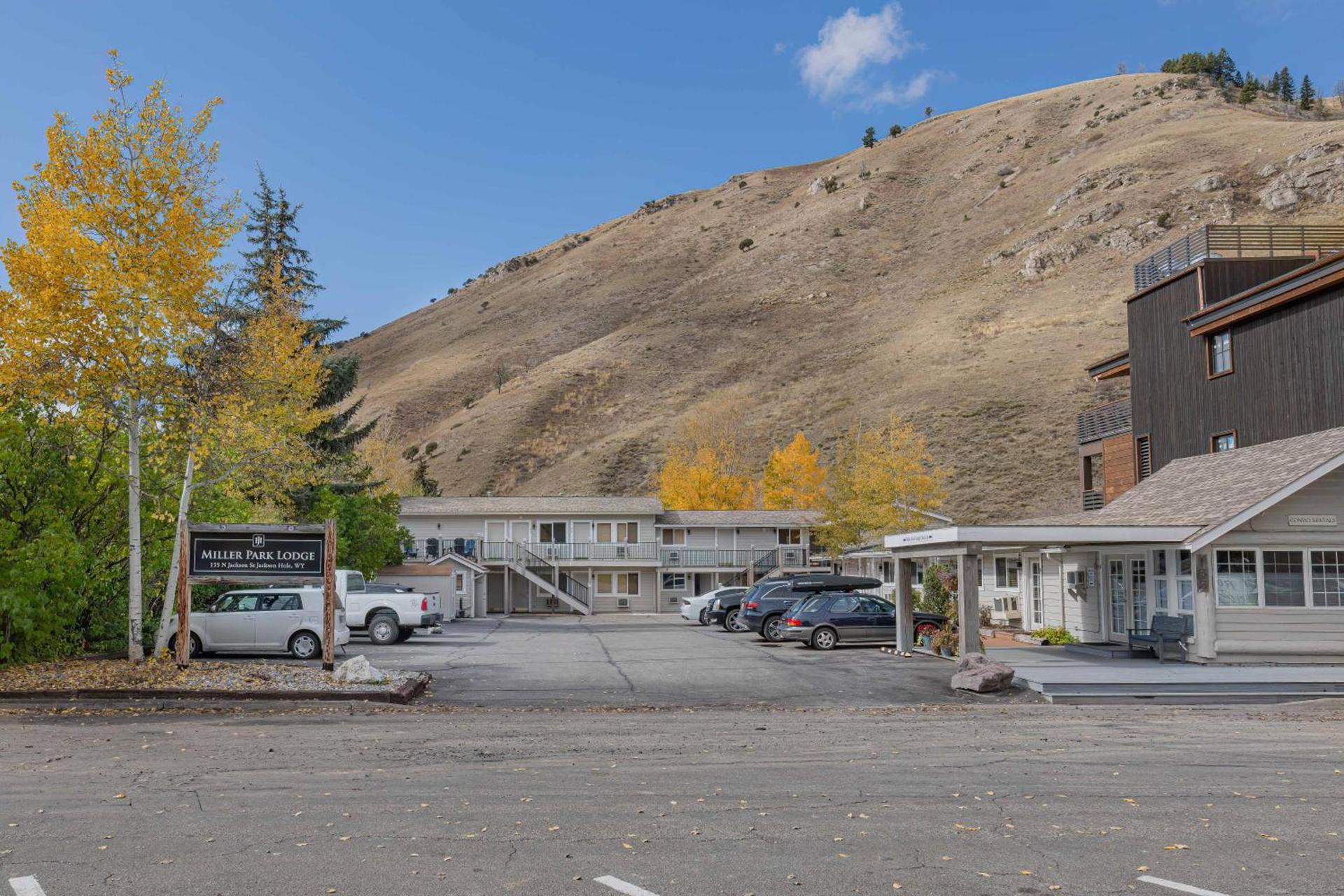 Miller Park Lodge — hotel in Jackson