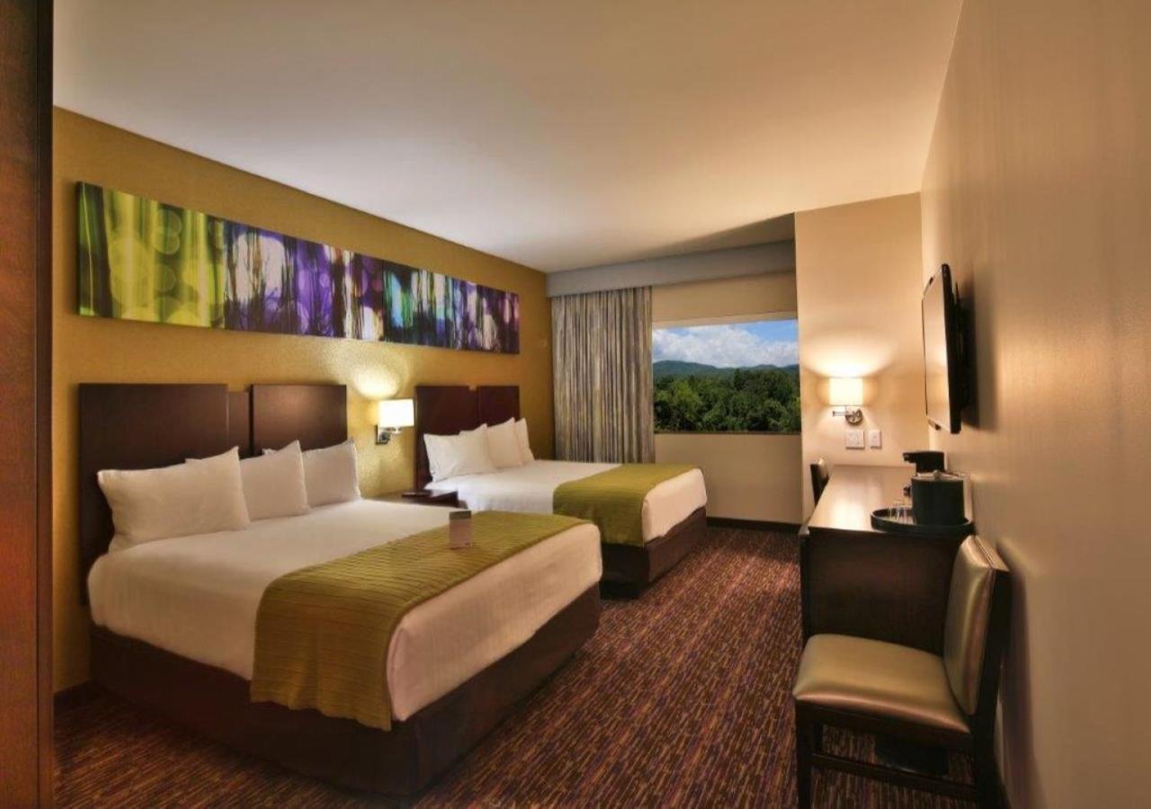 Harrah's Cherokee Valley River Hotel & Casino - A Caesars Rewards Destination photo 19