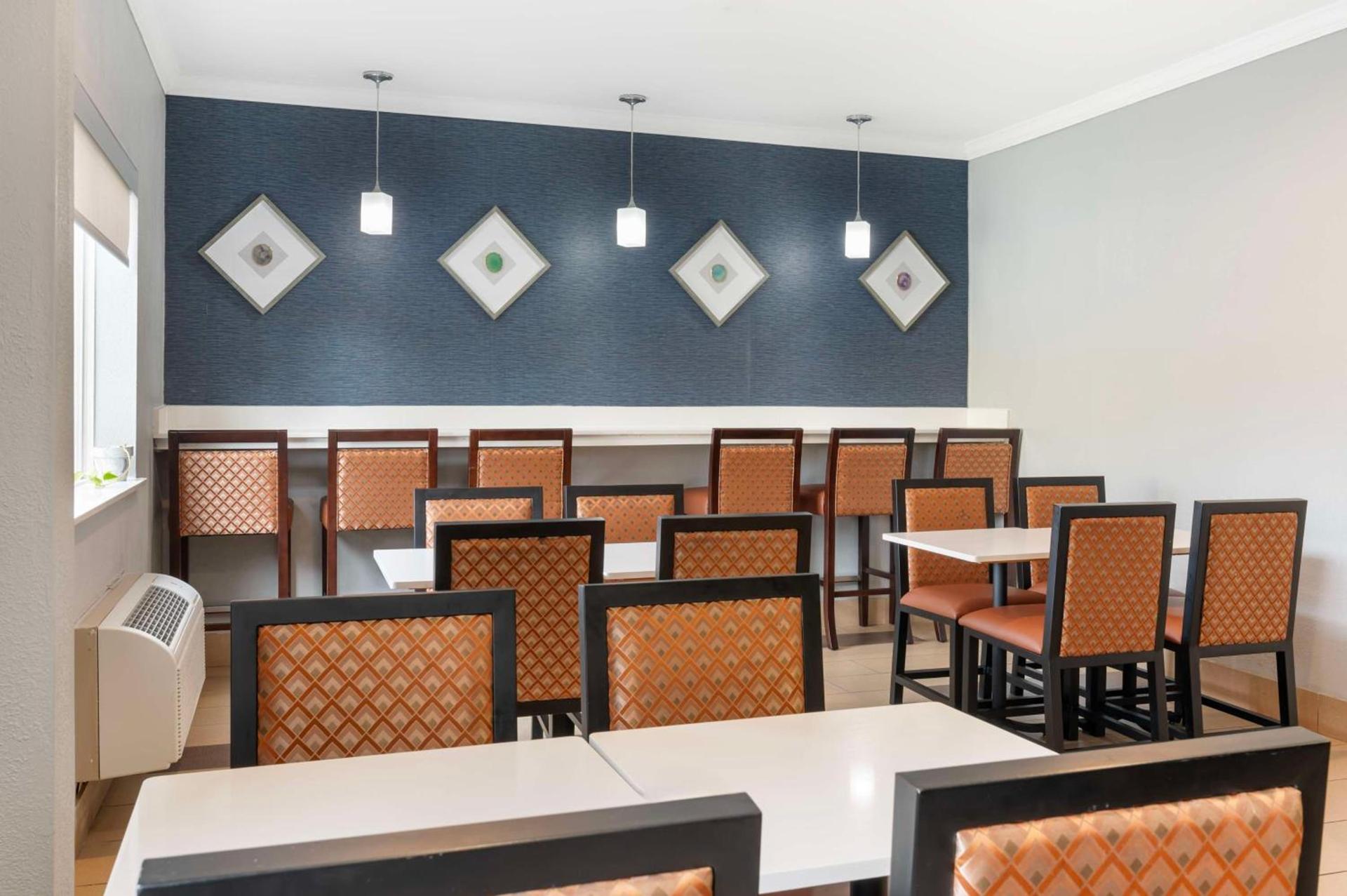 Best Western Kokomo Hotel photo 29