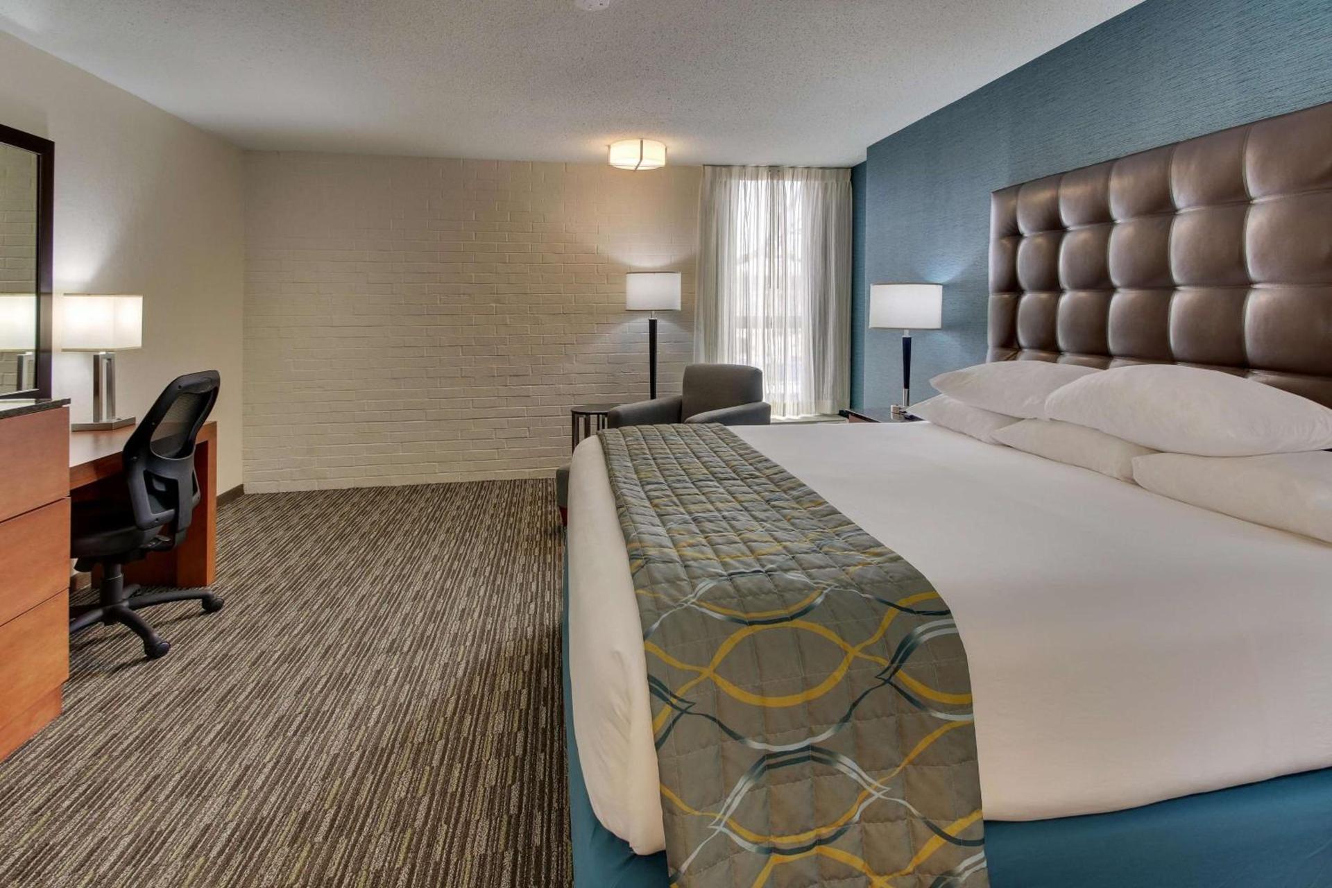 Pear Tree Inn St. Louis Airport photo 14