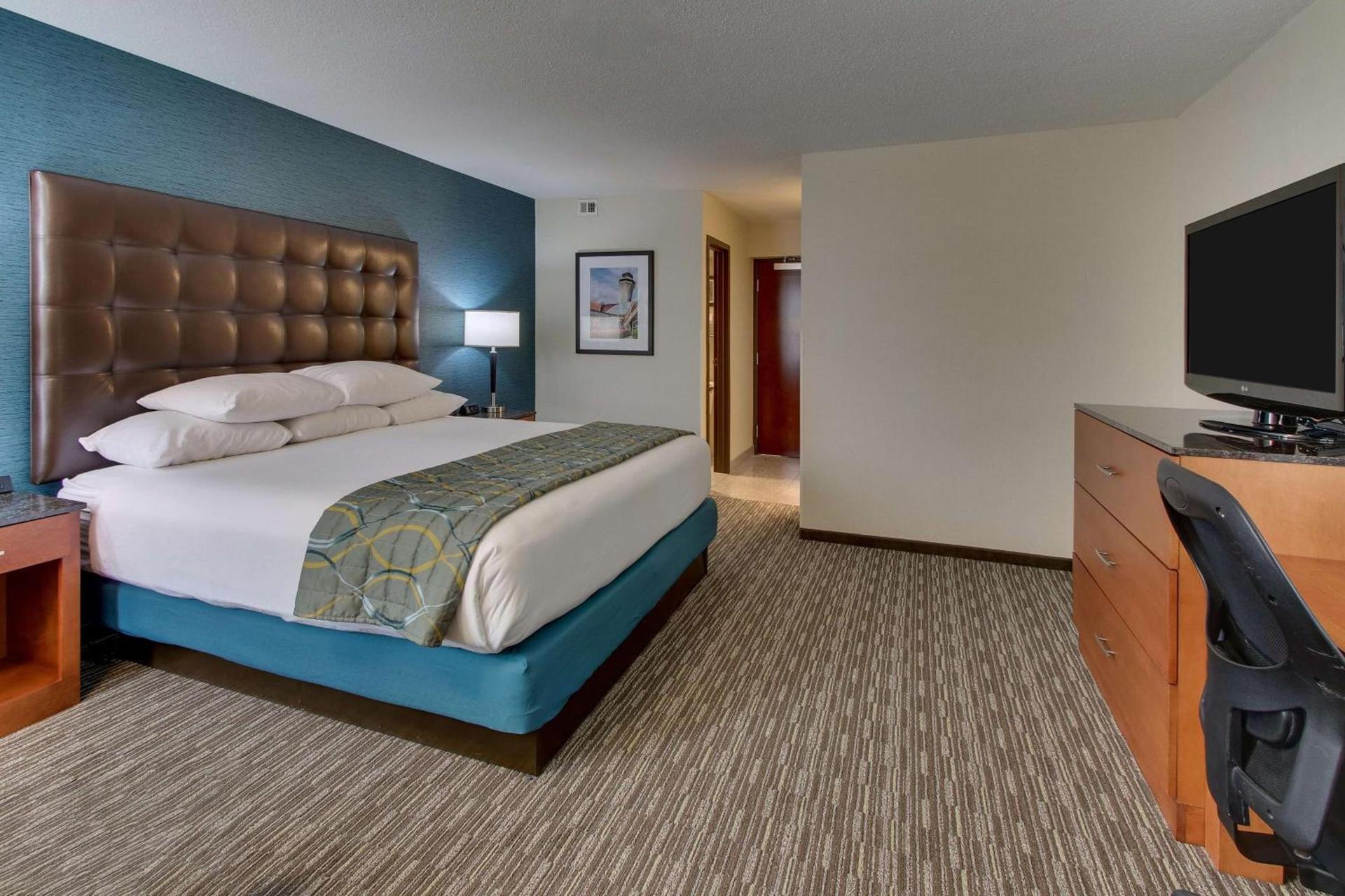 Pear Tree Inn St. Louis Airport photo 17