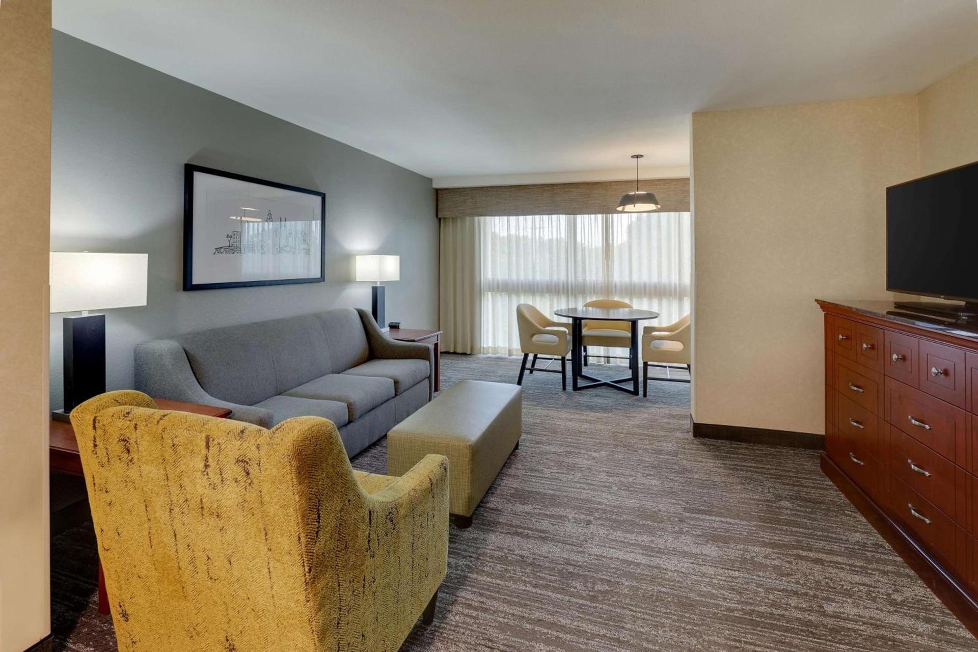 Drury Inn & Suites Atlanta Marietta photo 18