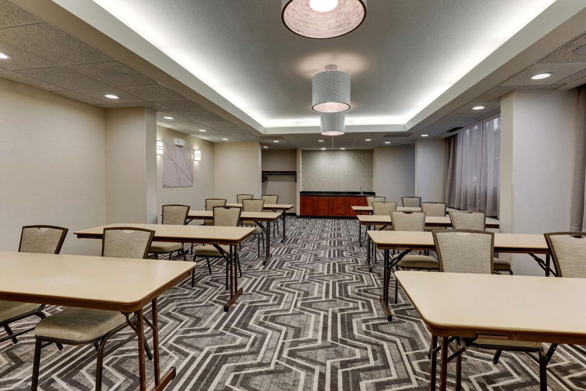 Drury Inn & Suites Atlanta Marietta photo 49