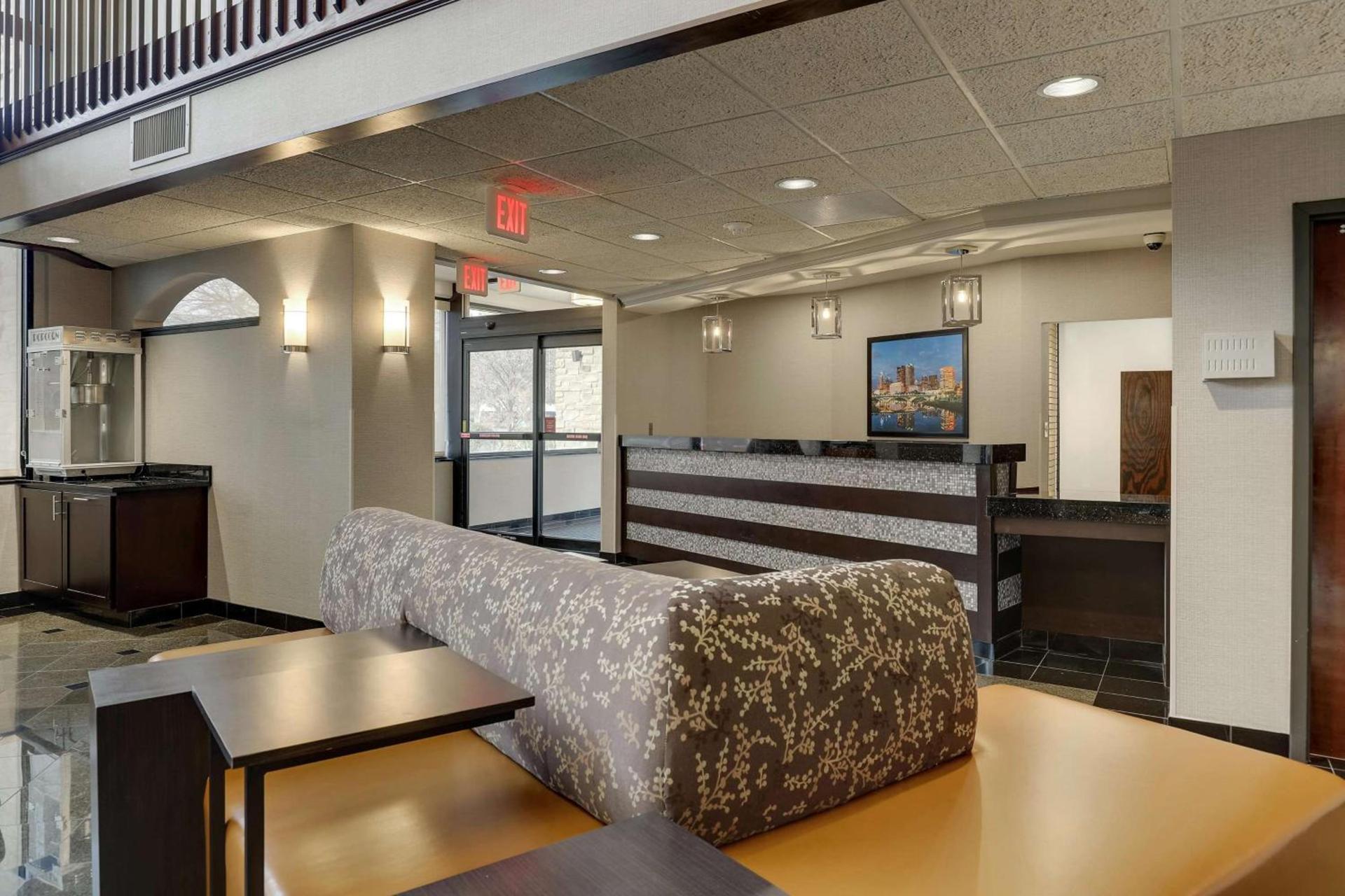 Drury Inn & Suites Columbus Dublin photo 5