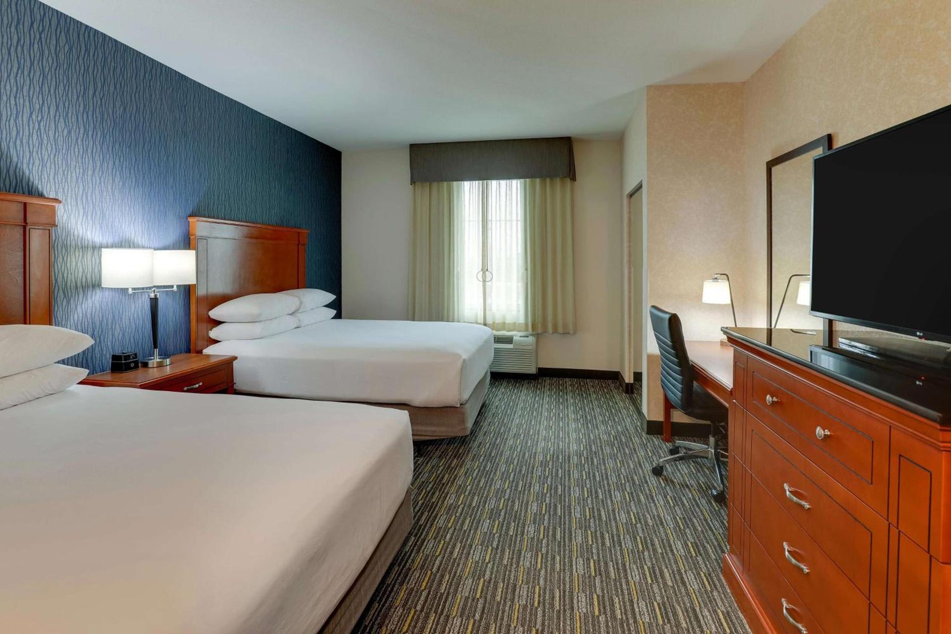 Drury Inn & Suites St. Louis Arnold photo 24