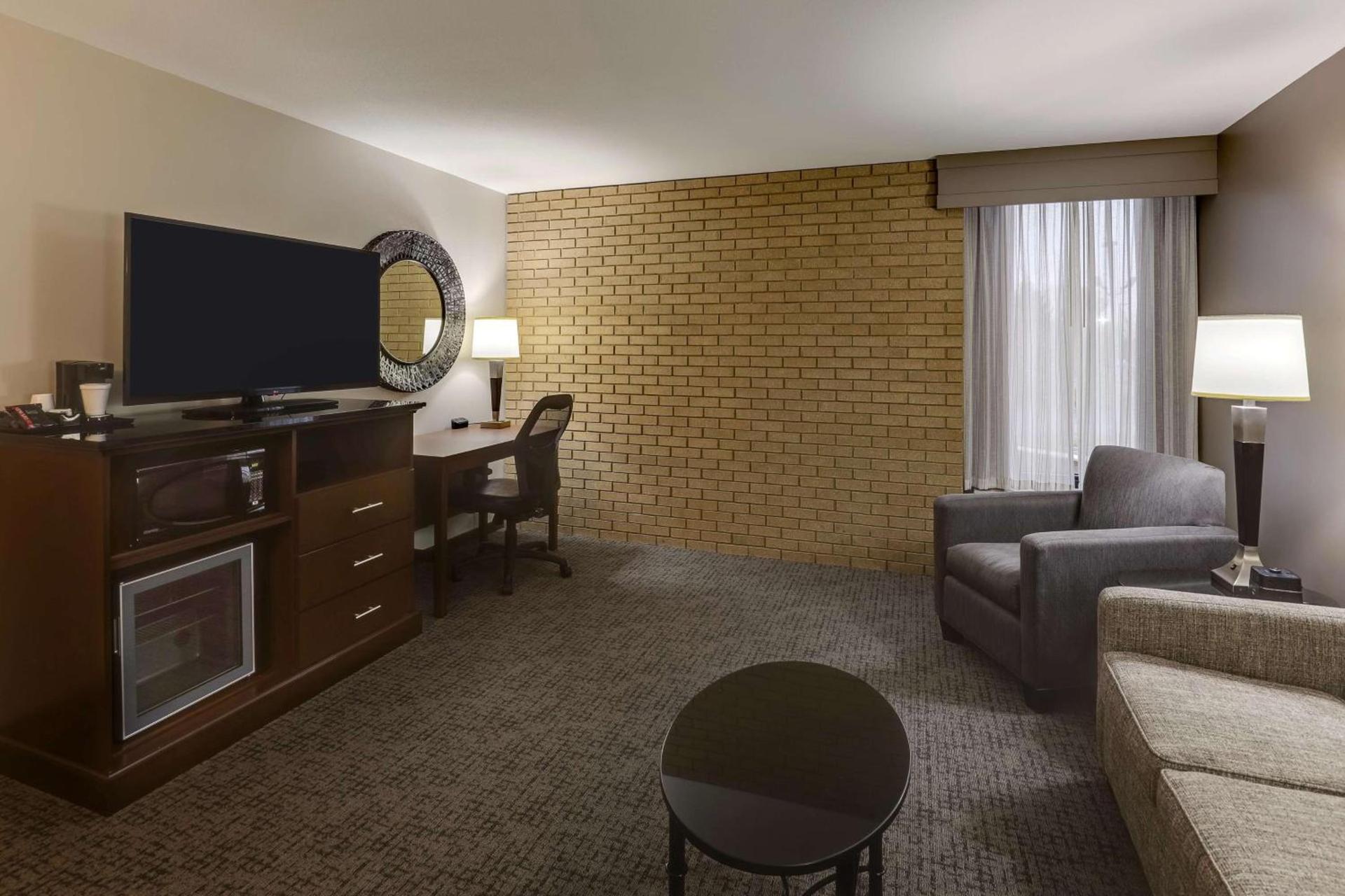 Drury Inn & Suites Columbus Dublin photo 9
