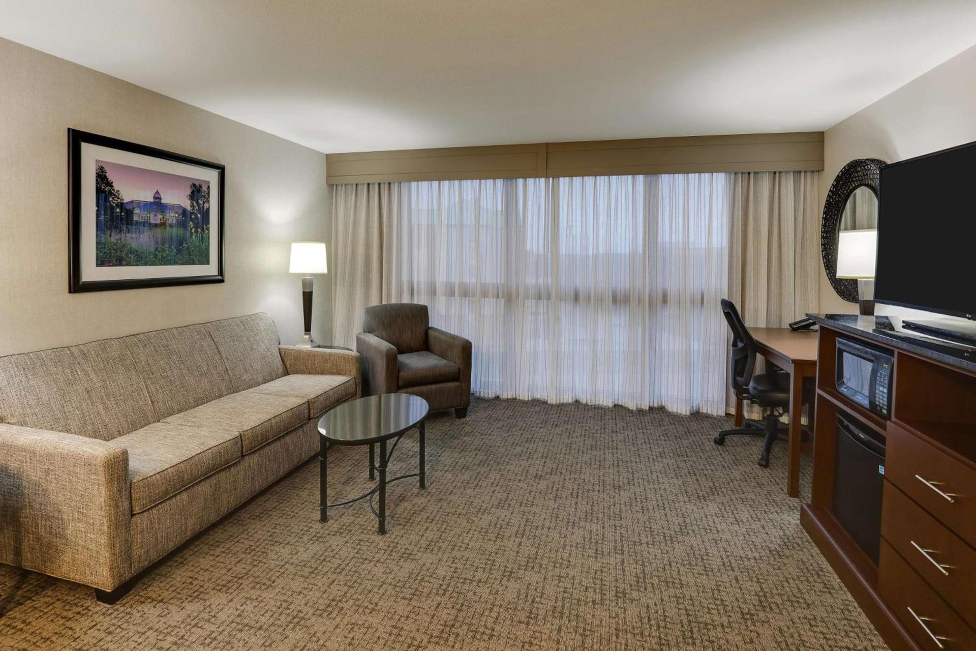 Drury Inn & Suites Columbus Dublin photo 15