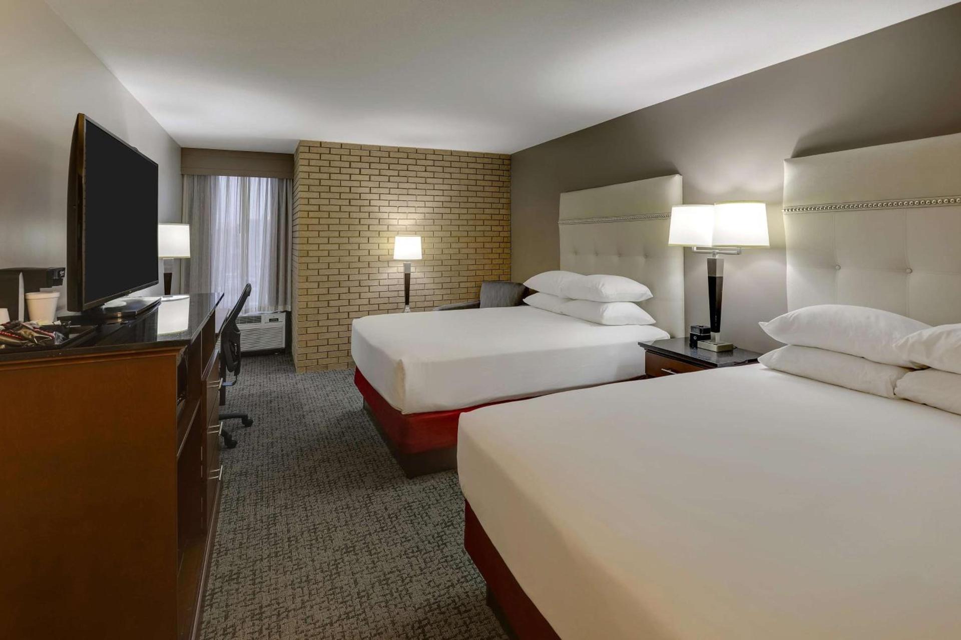 Drury Inn & Suites Columbus Dublin photo 20
