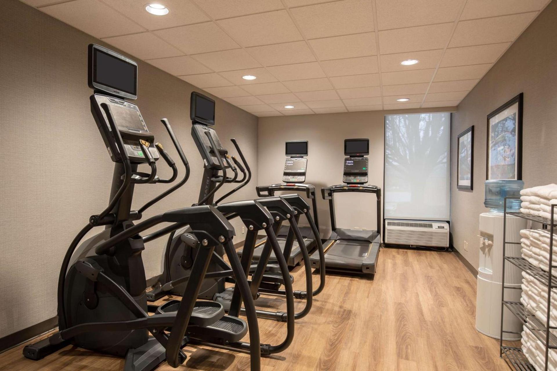 Drury Inn & Suites Columbus Dublin photo 30