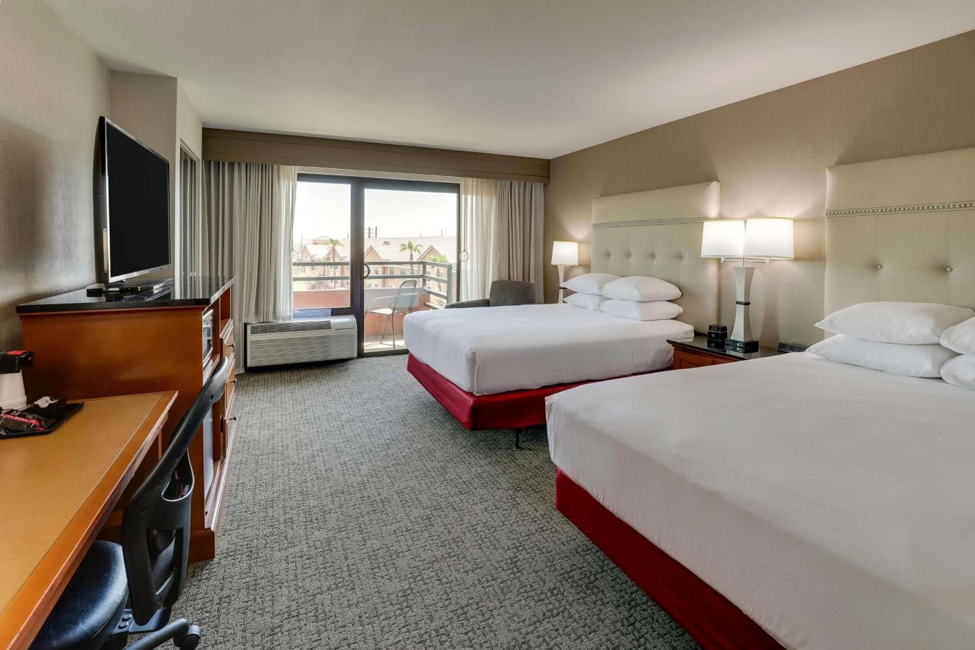 Drury Inn & Suites Phoenix Airport photo 24