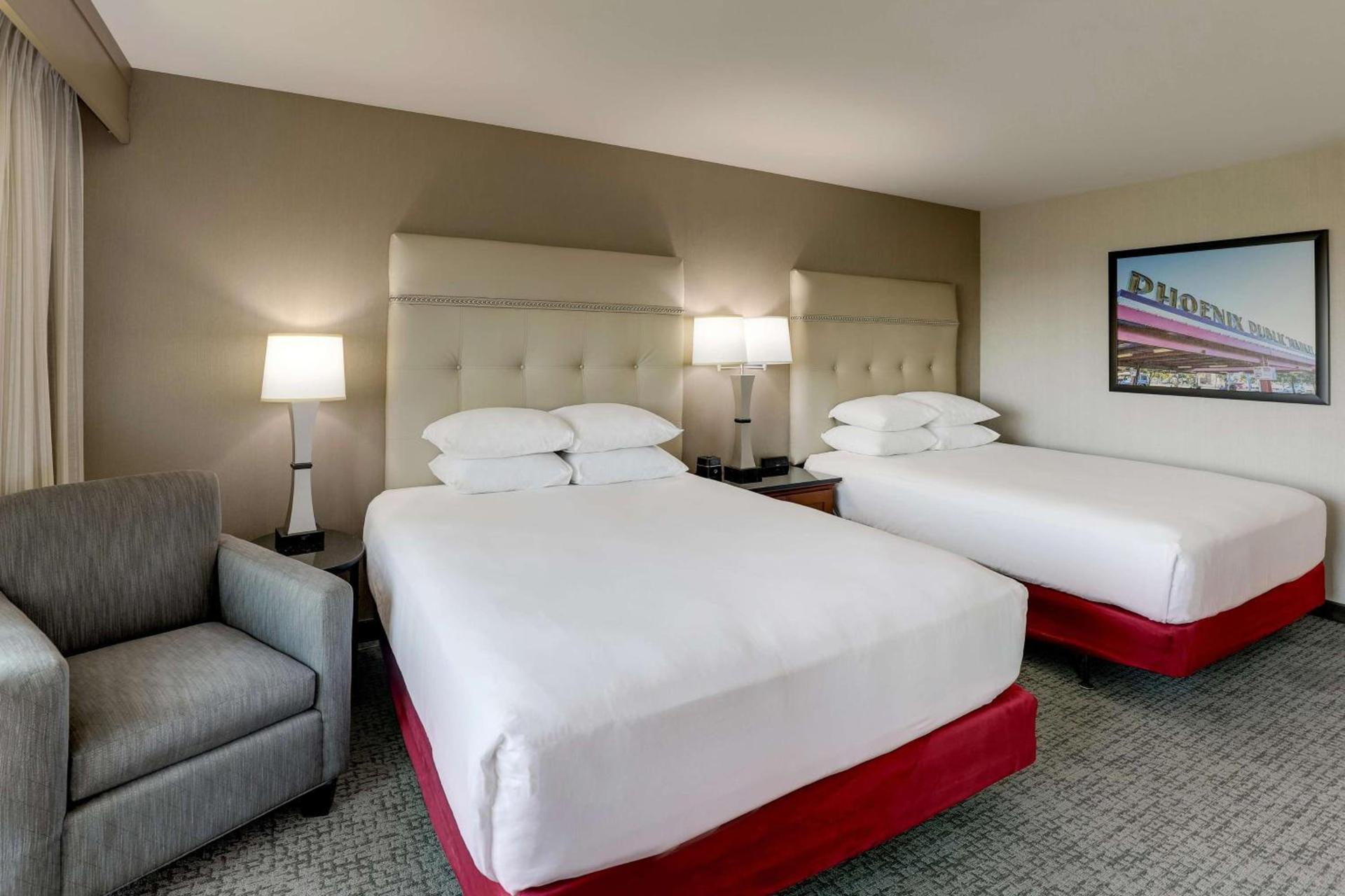 Drury Inn & Suites Phoenix Airport photo 25