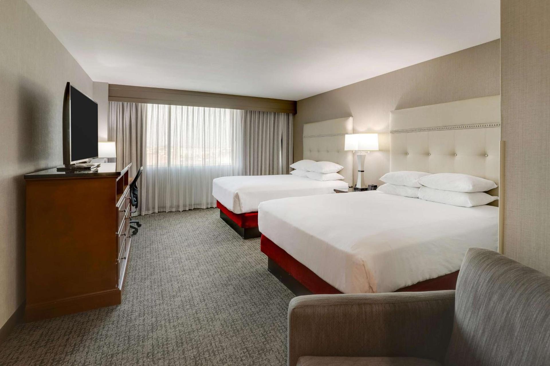 Drury Inn & Suites Phoenix Airport photo 30